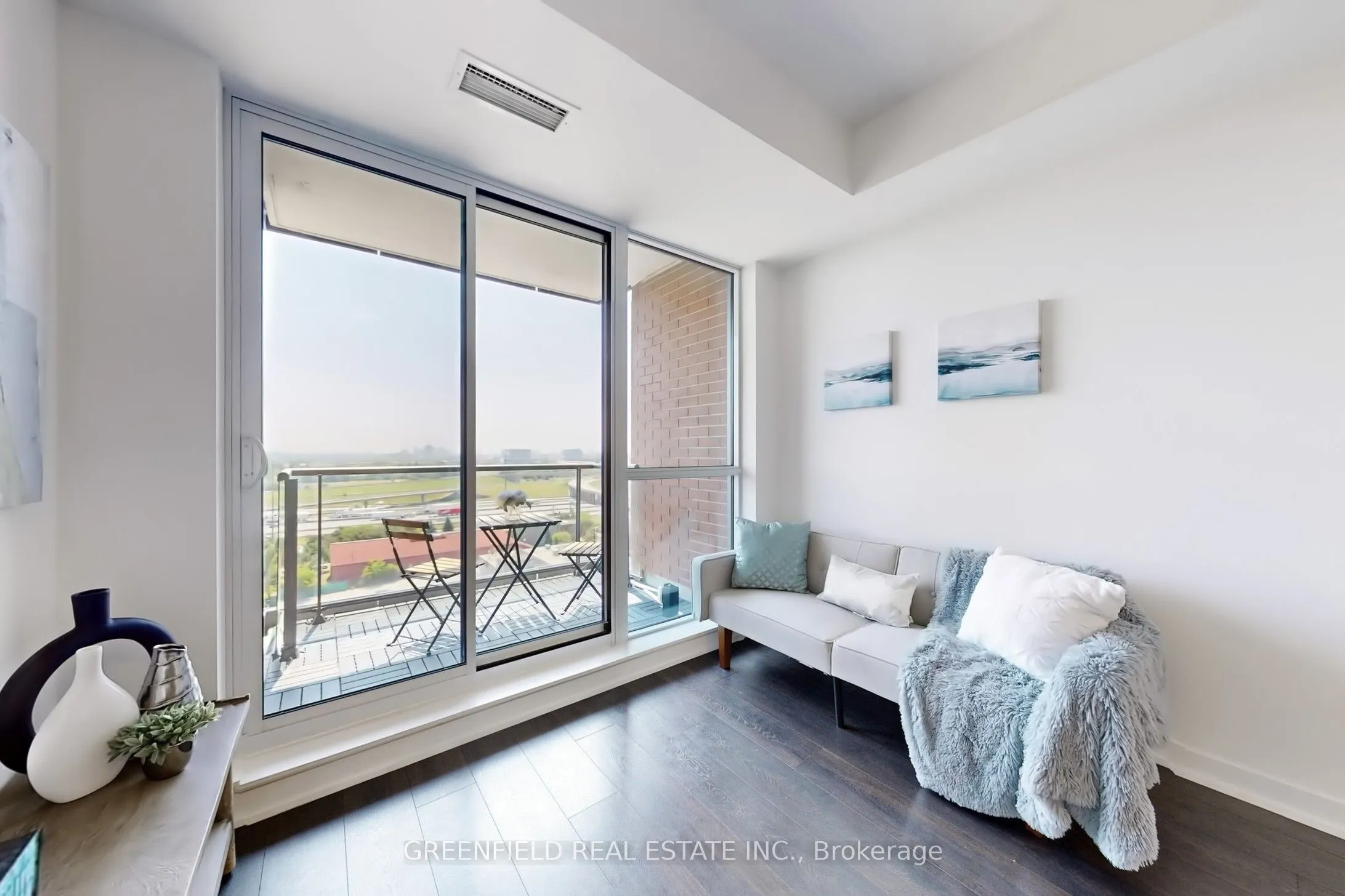 31 Tippett Road, #1310