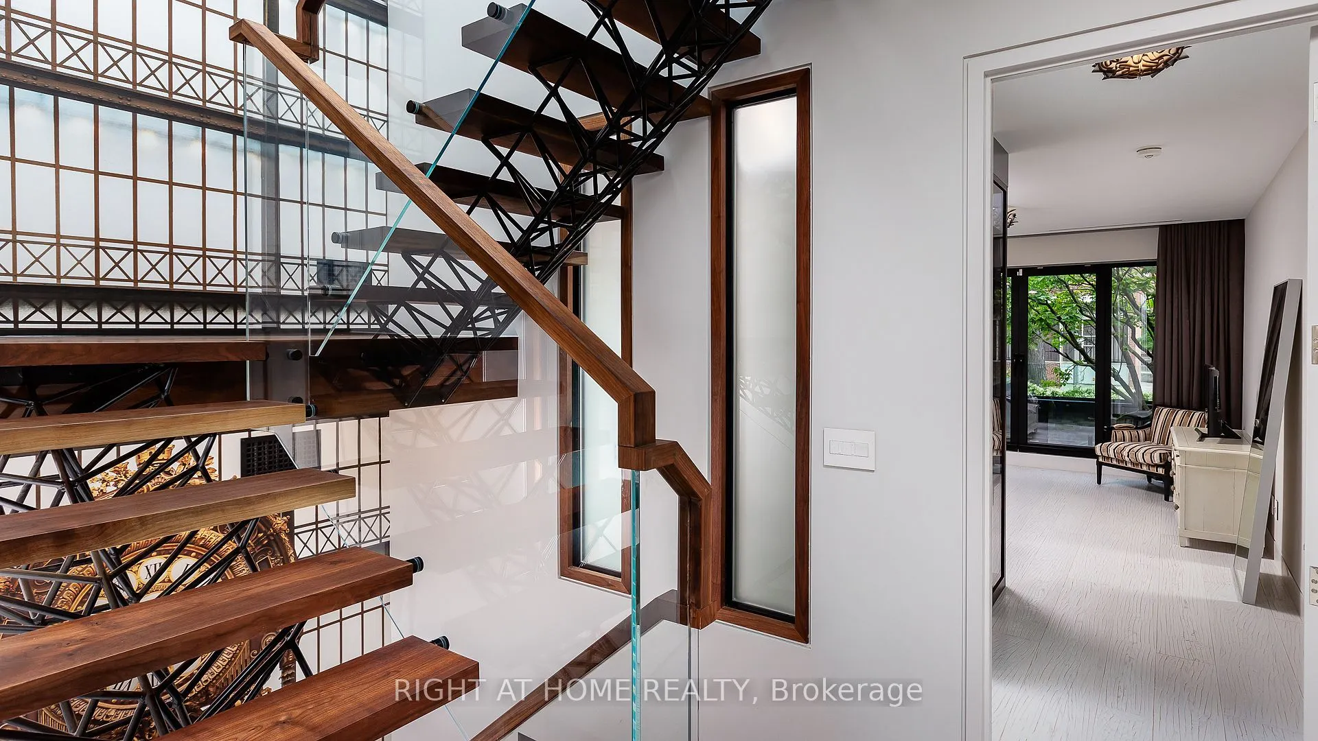 53 Hazelton Avenue