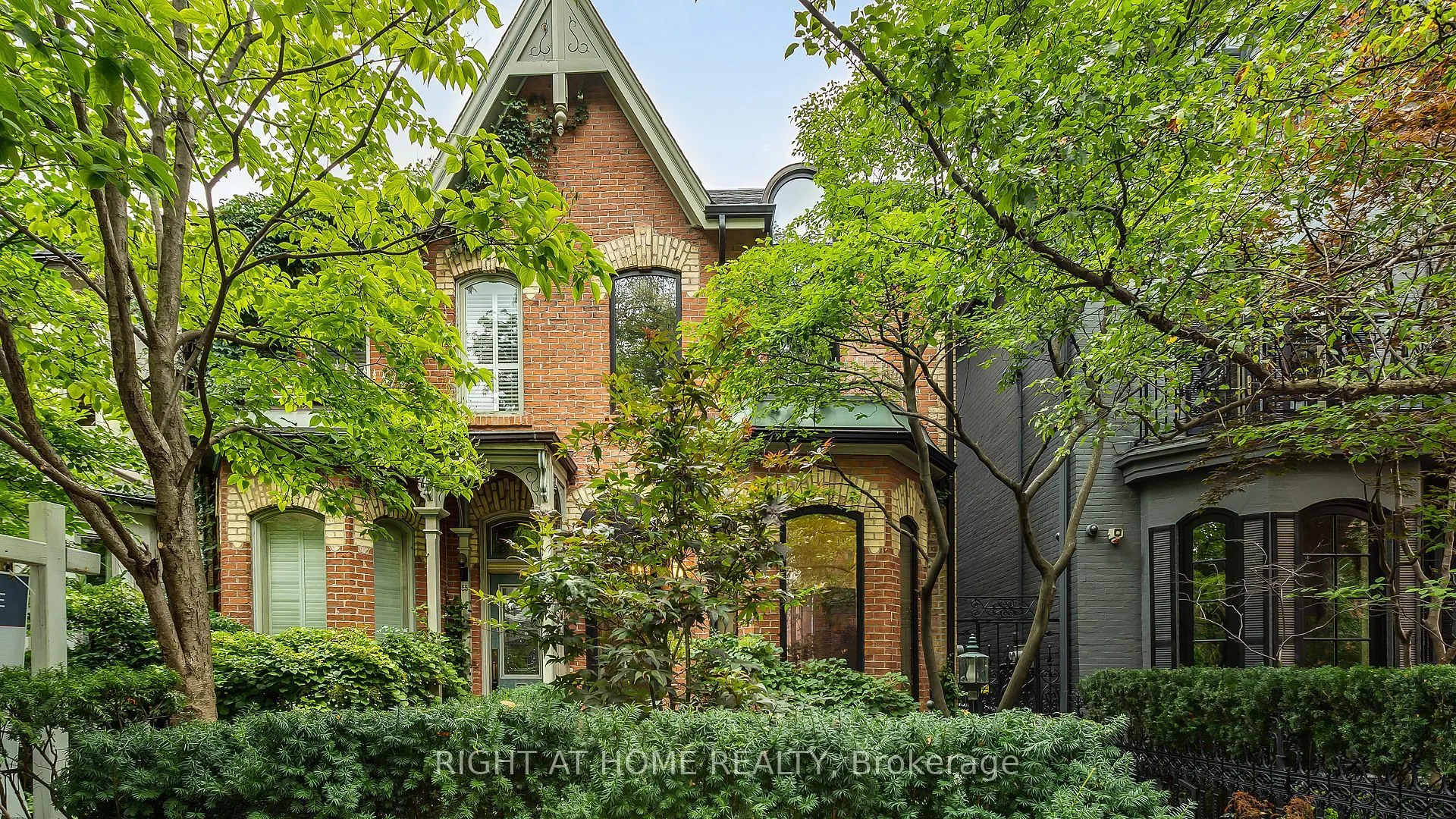 53 Hazelton Avenue