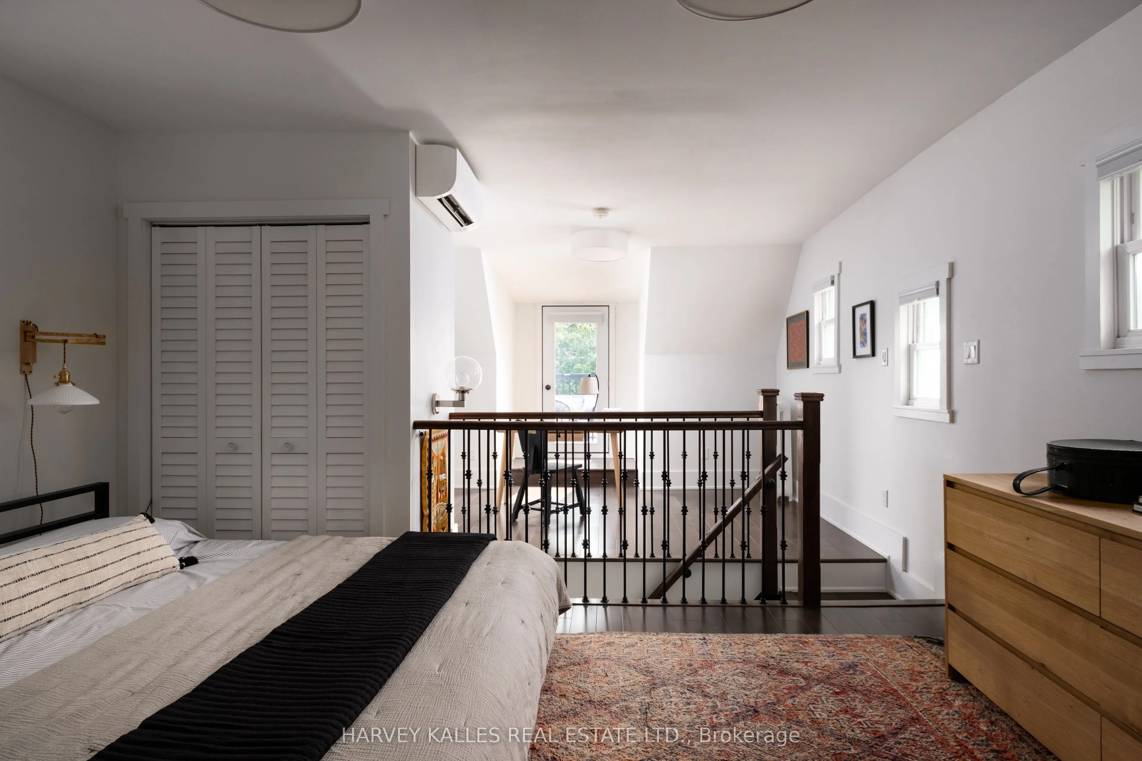 410 Roxton Road