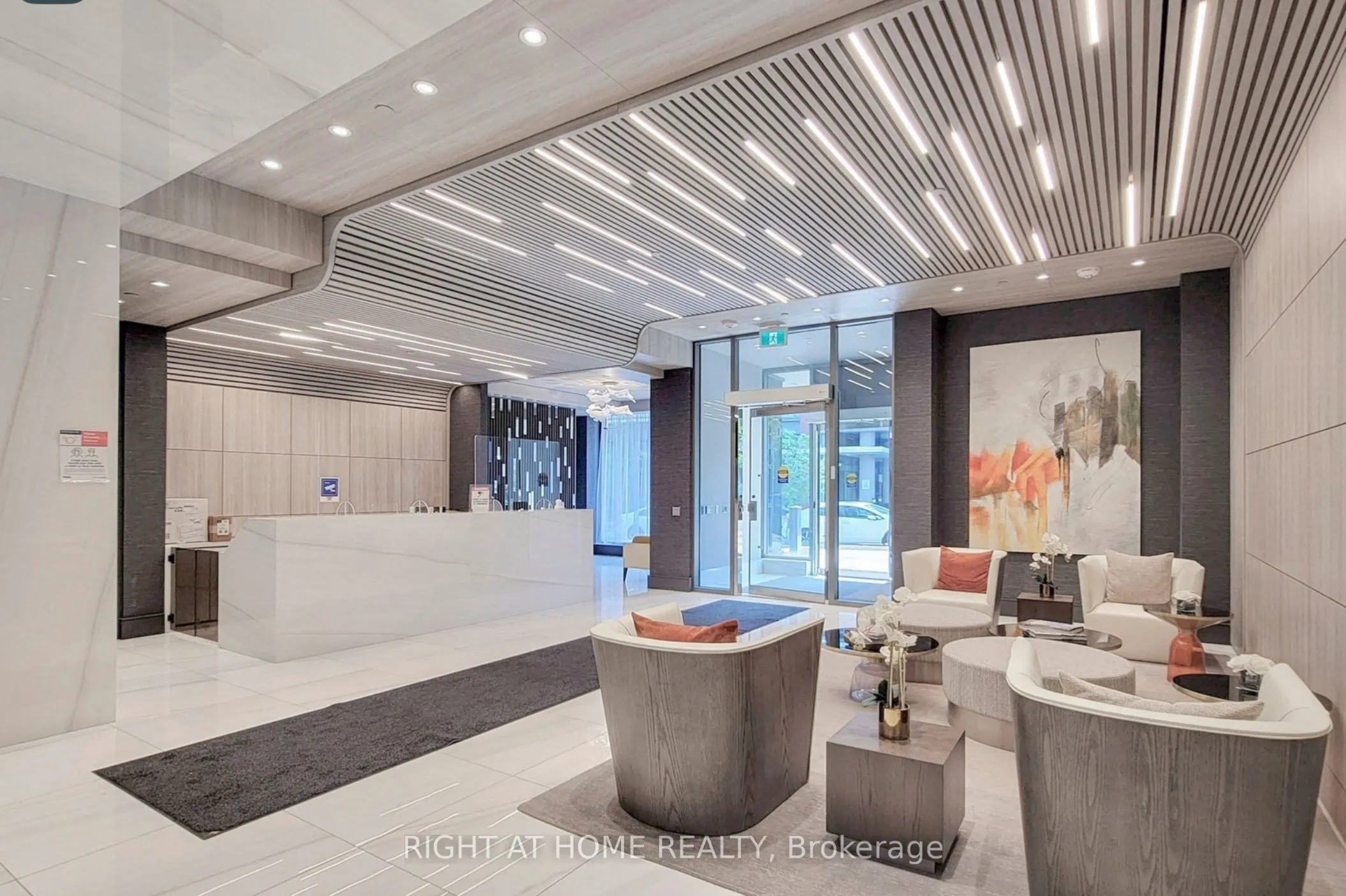 75 Canterbury Place, #2901