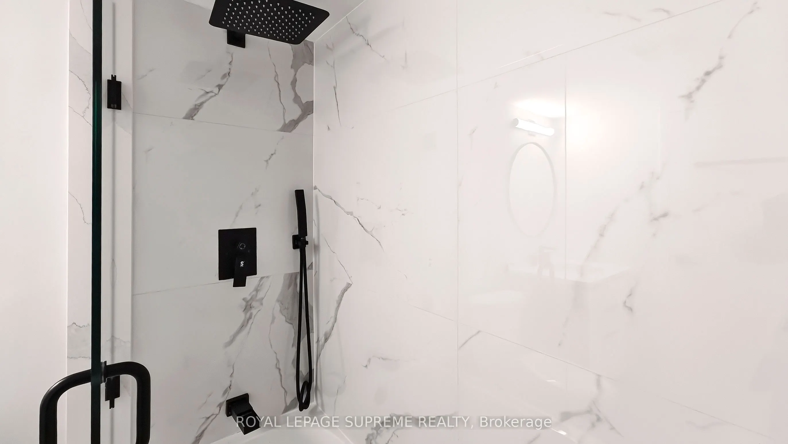 10 Queens Quay W, #2210