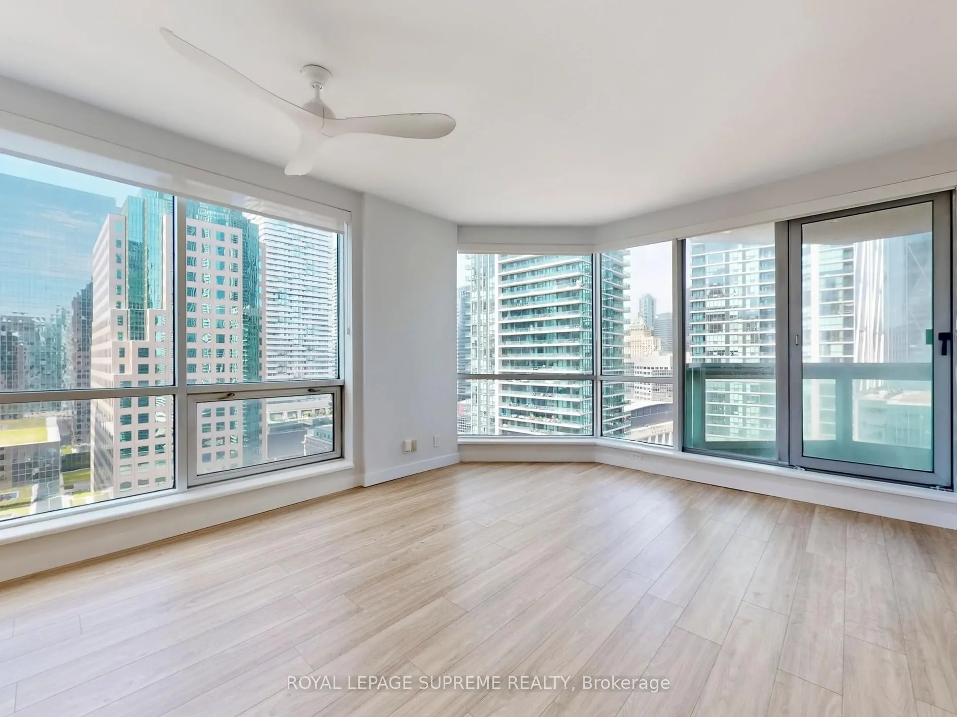 10 Queens Quay W, #2210