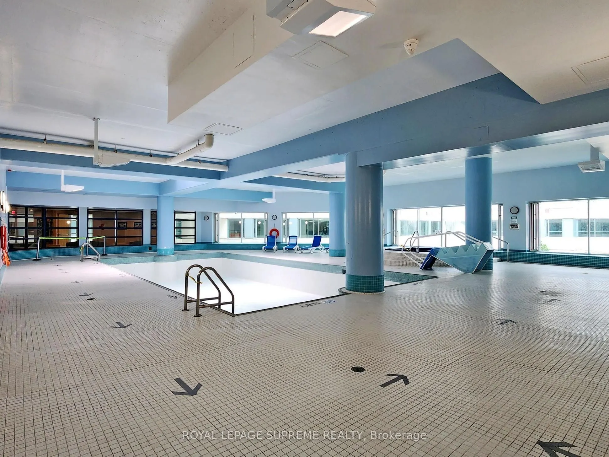 10 Queens Quay W, #2210
