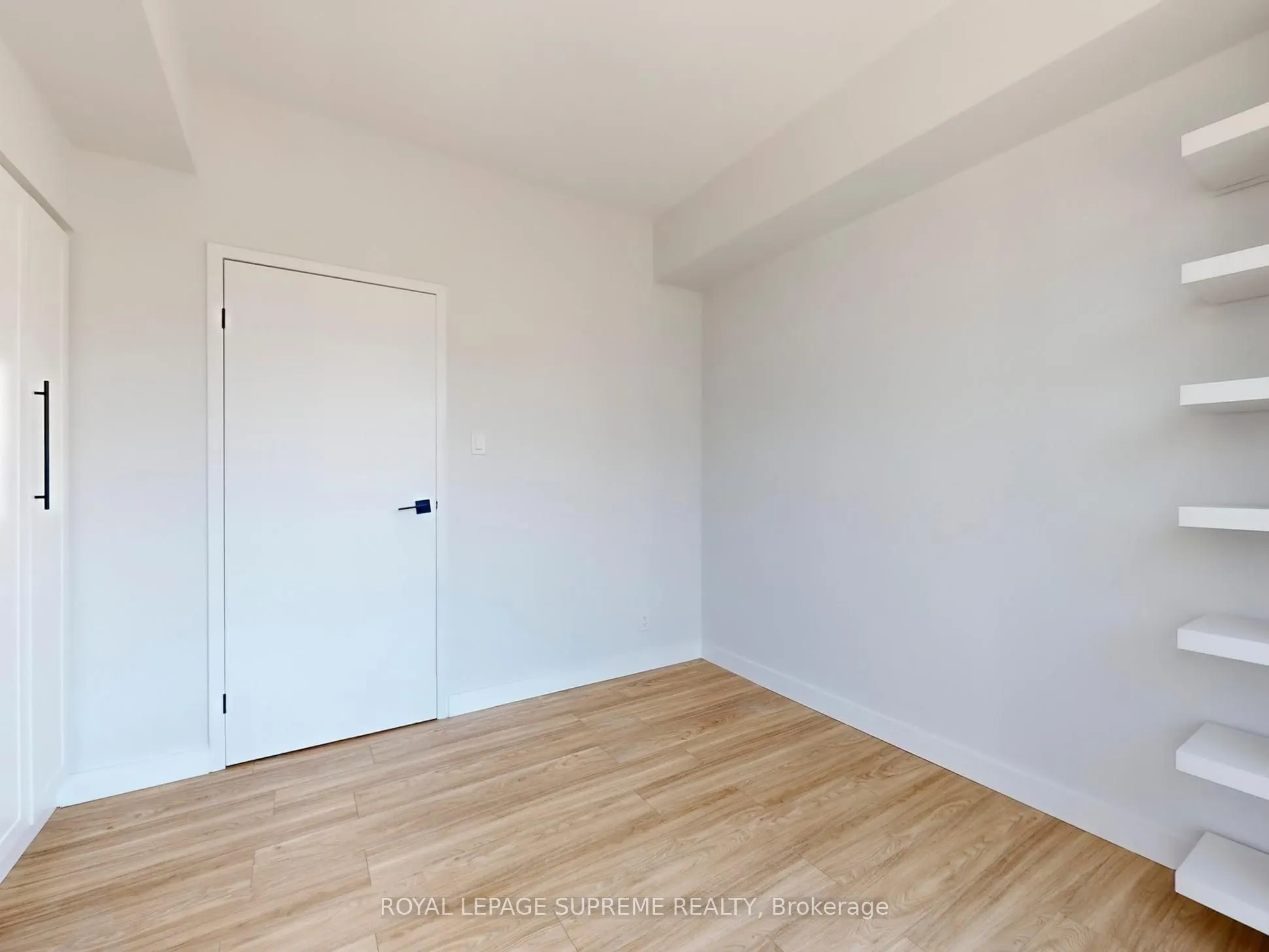 10 Queens Quay W, #2210