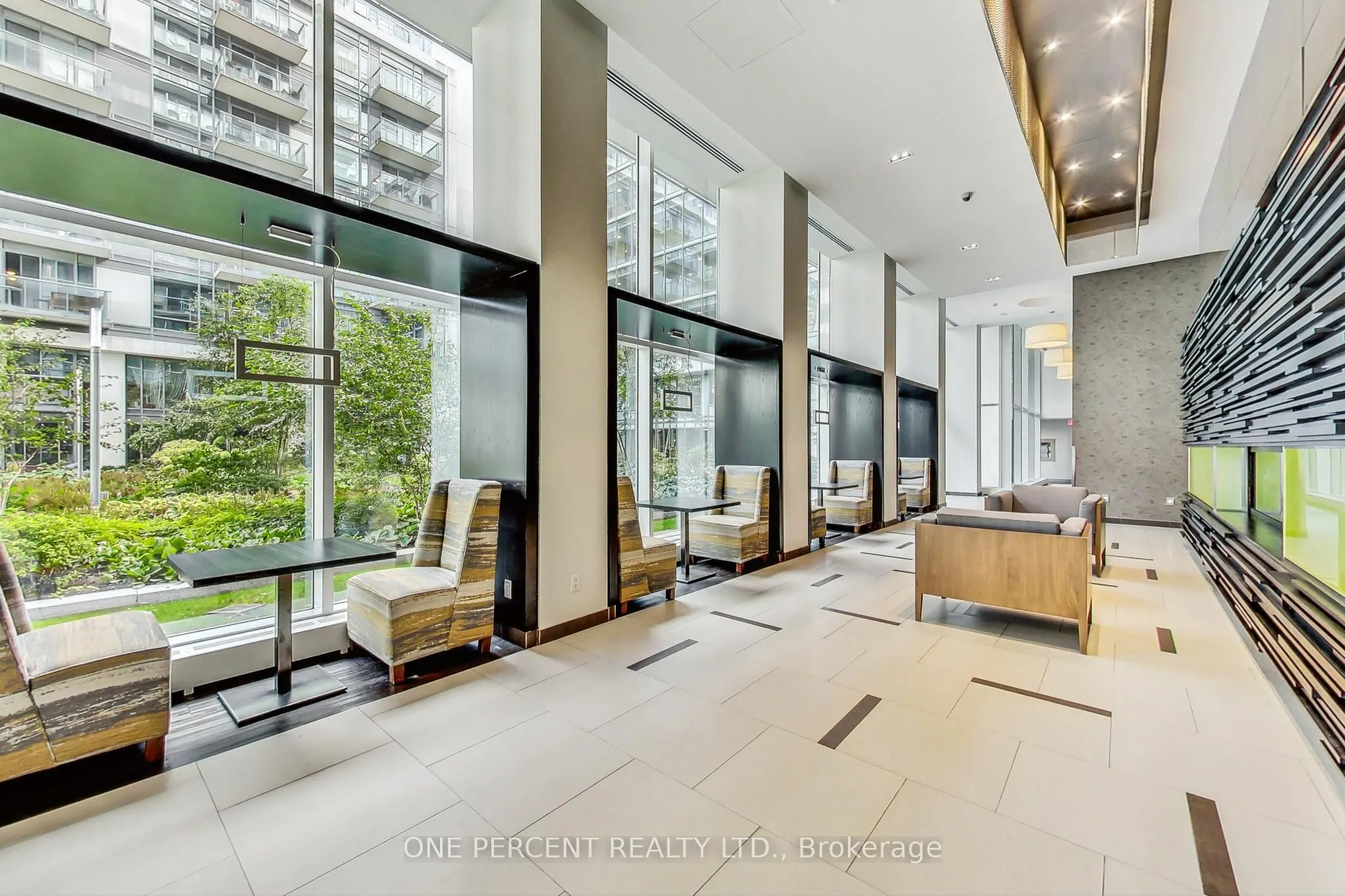 90 Stadium Road, #314