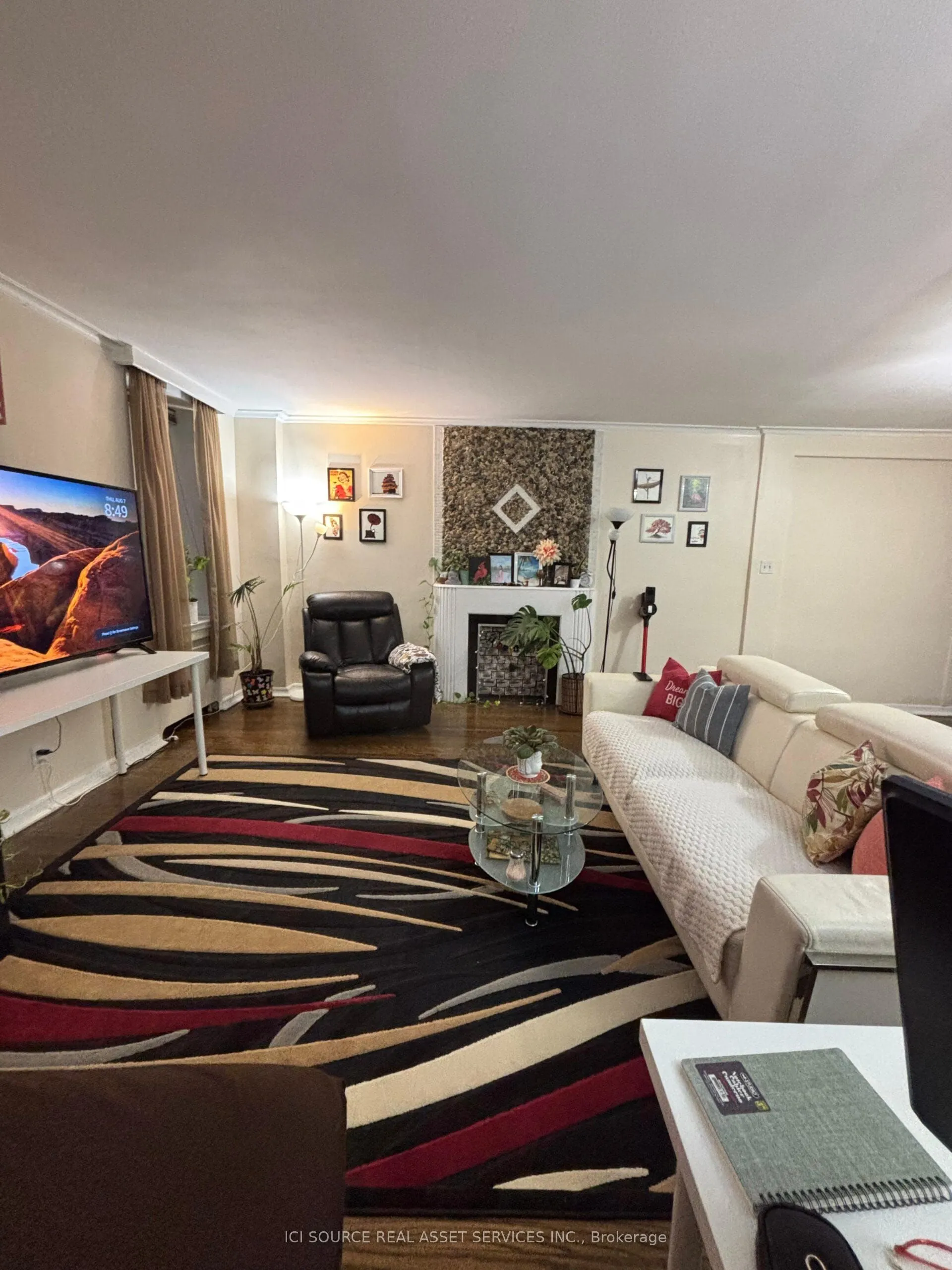 707 Eglinton Avenue W, #104