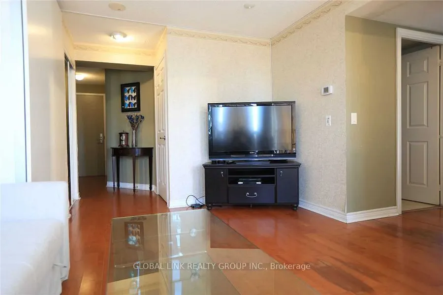 763 Bay Street, #2202