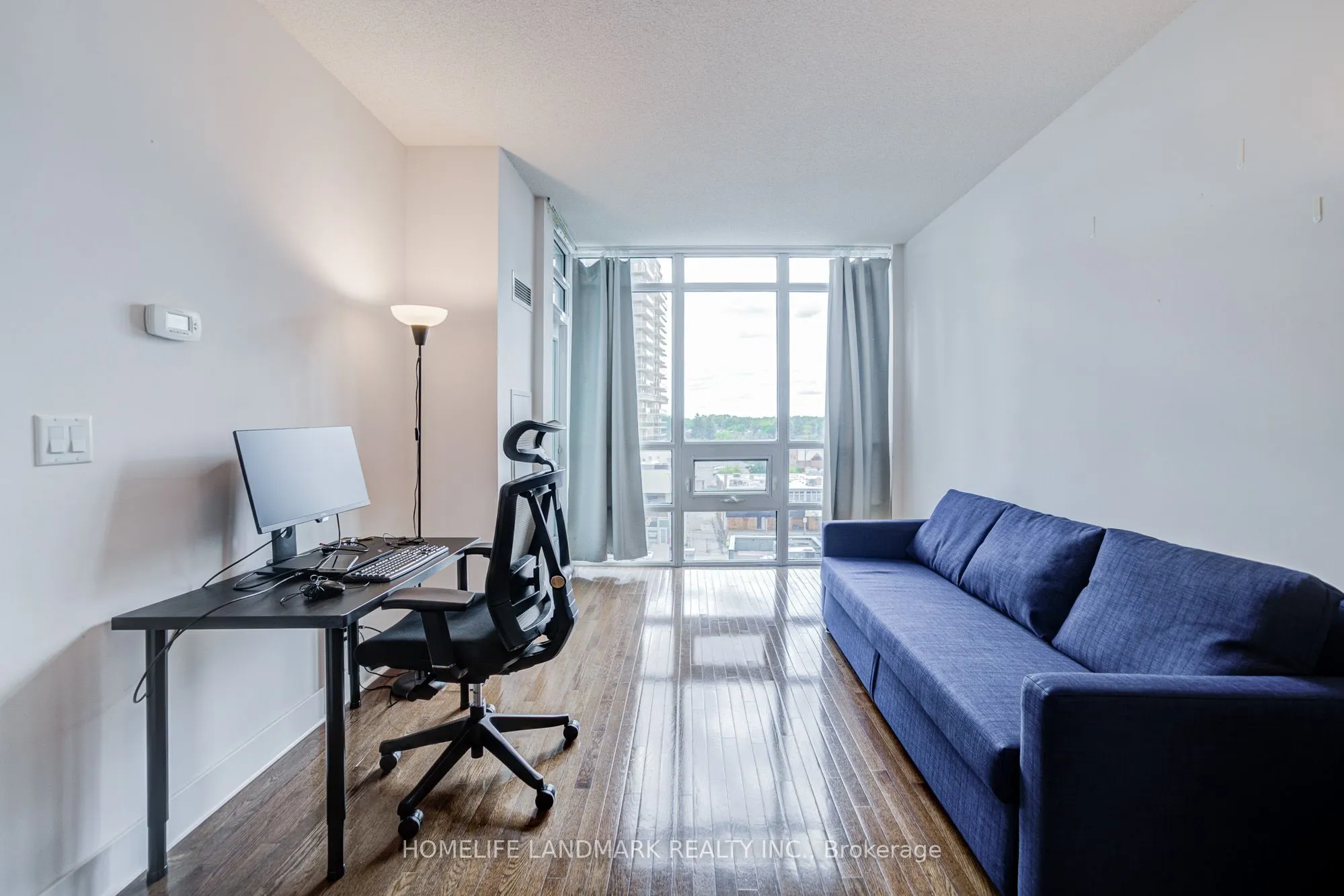 26 Norton Avenue, #609