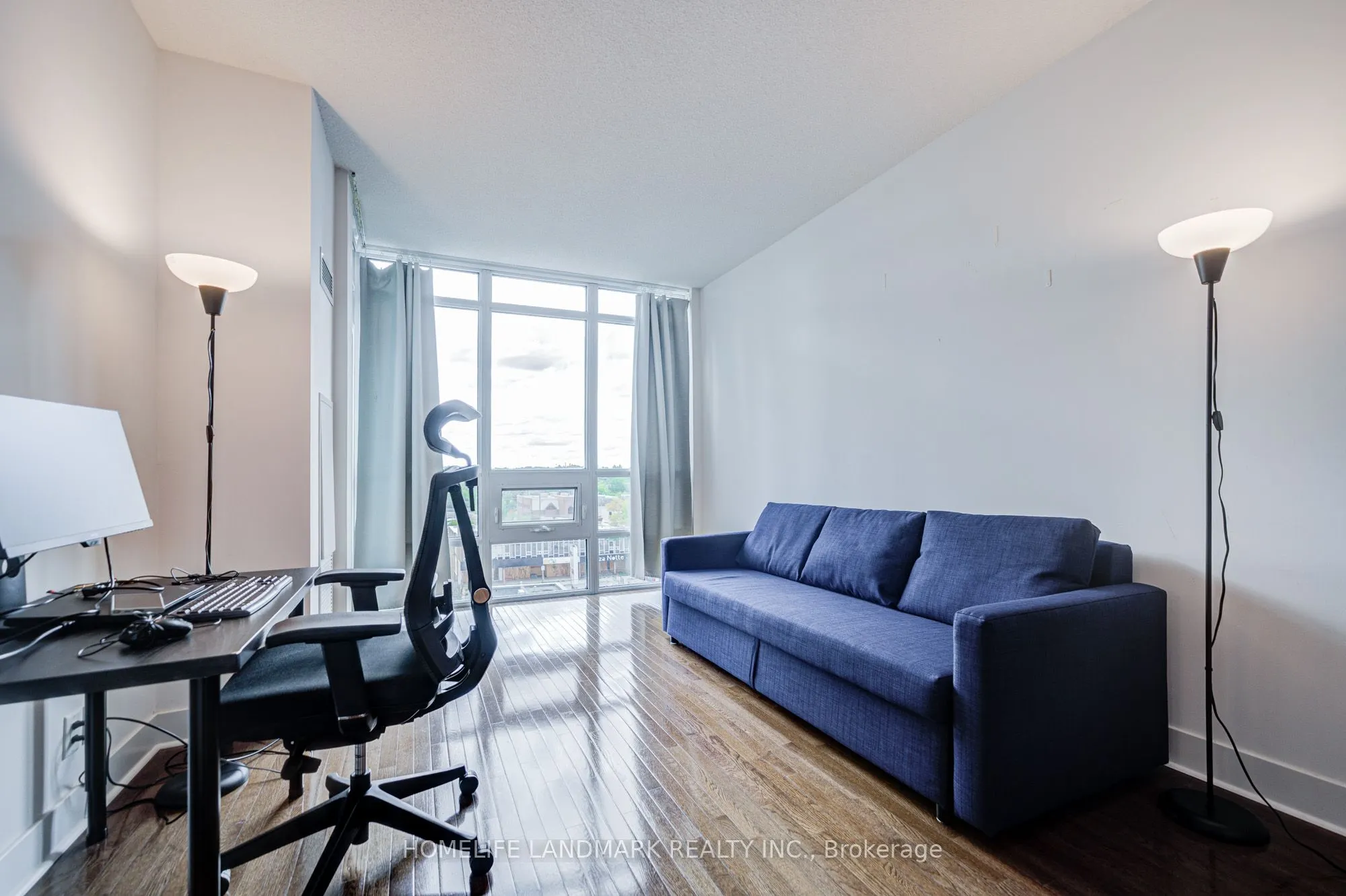 26 Norton Avenue, #609