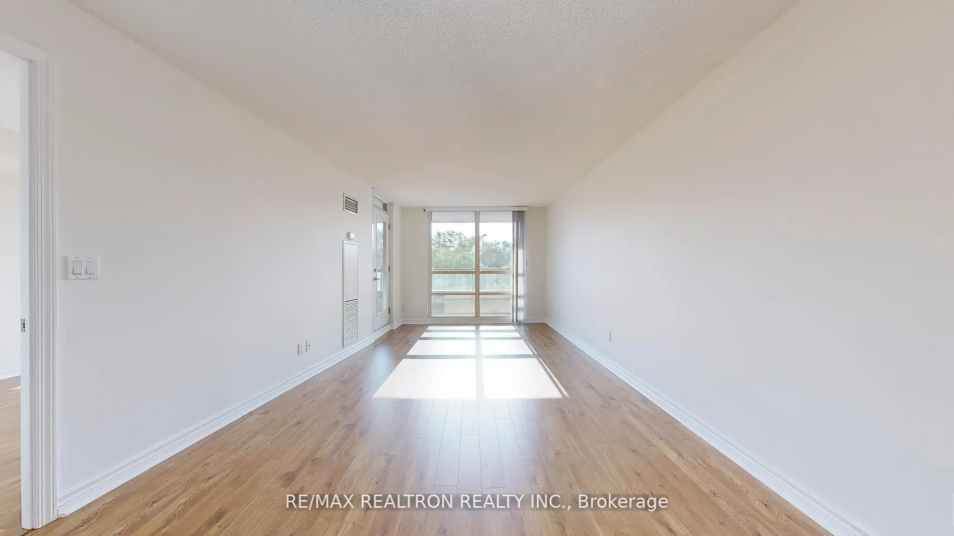 503 Beecroft Road, #219