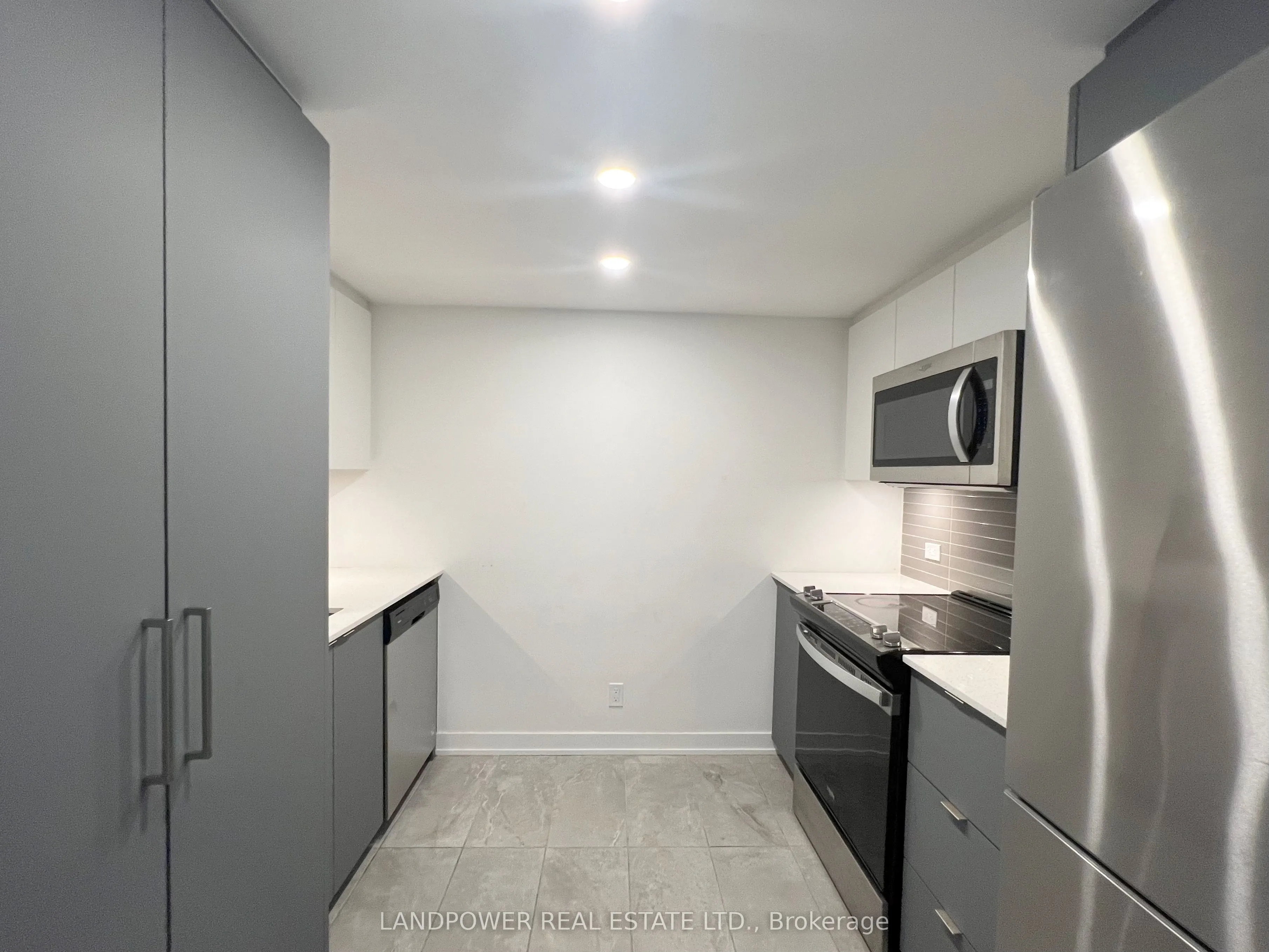 30 Tretti Way, #234