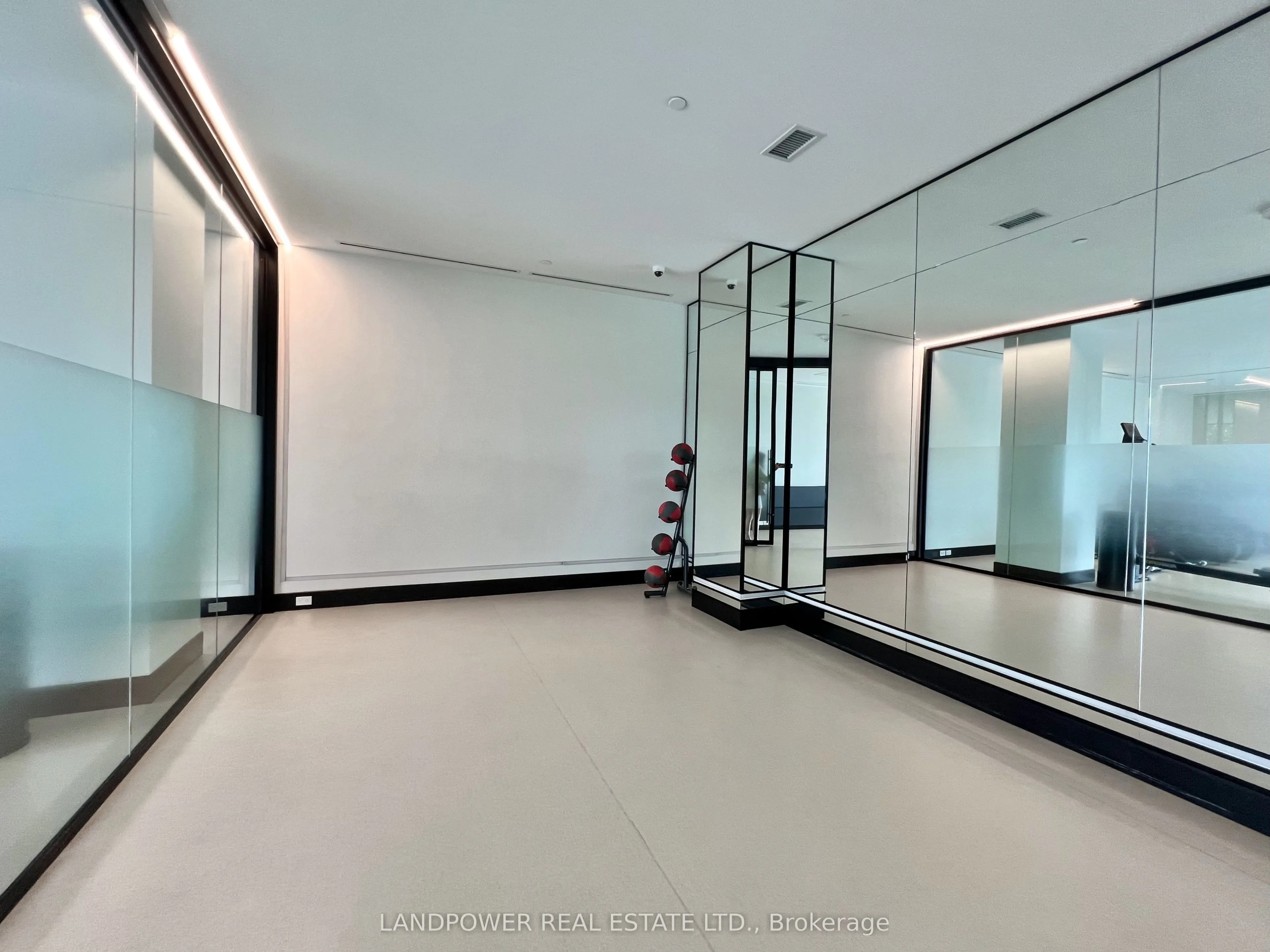 30 Tretti Way, #234