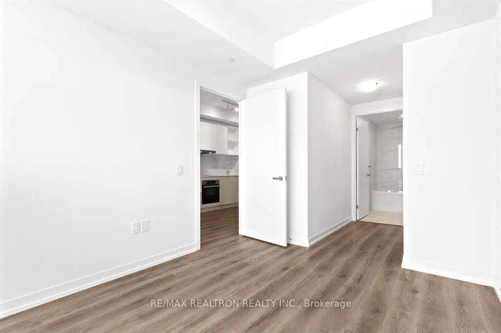 138 Downes Street, #7008