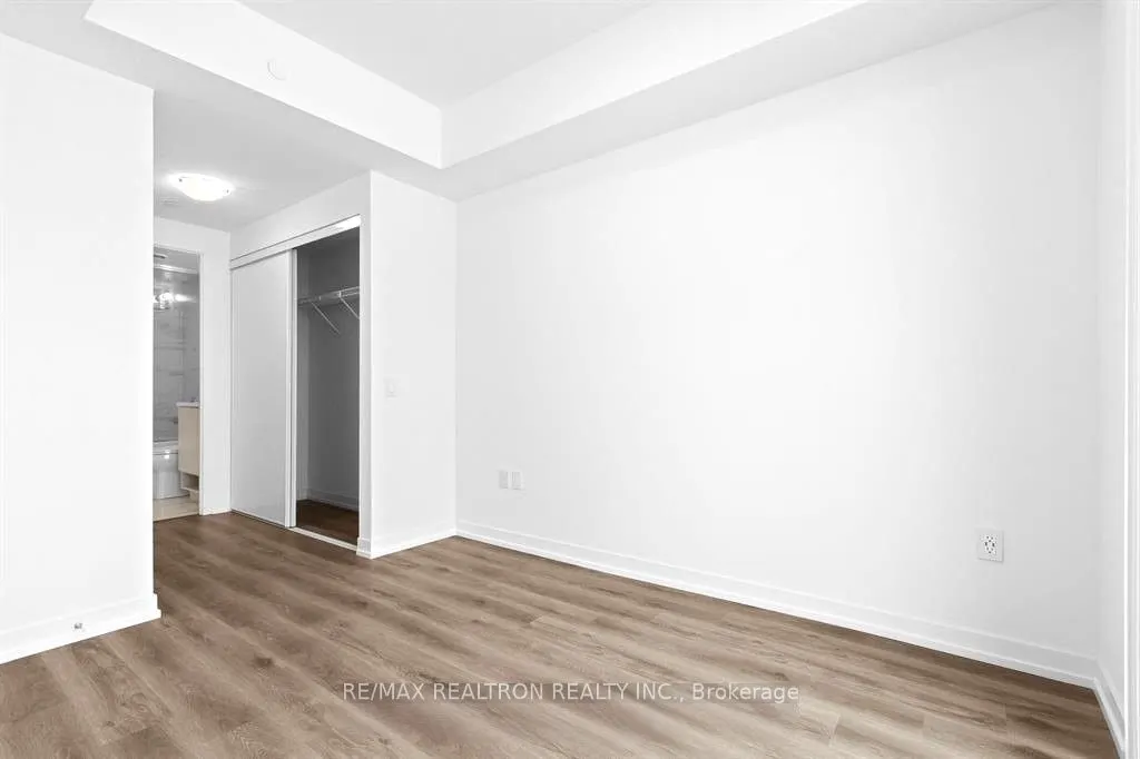 138 Downes Street, #7008