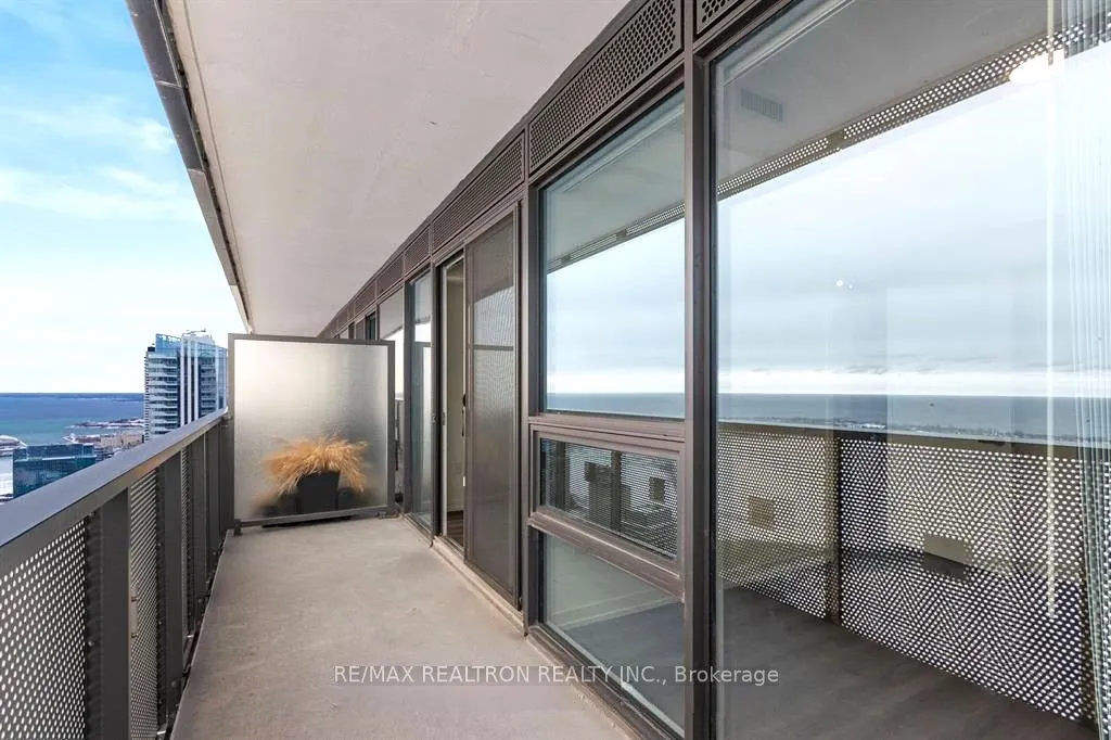 138 Downes Street, #7008