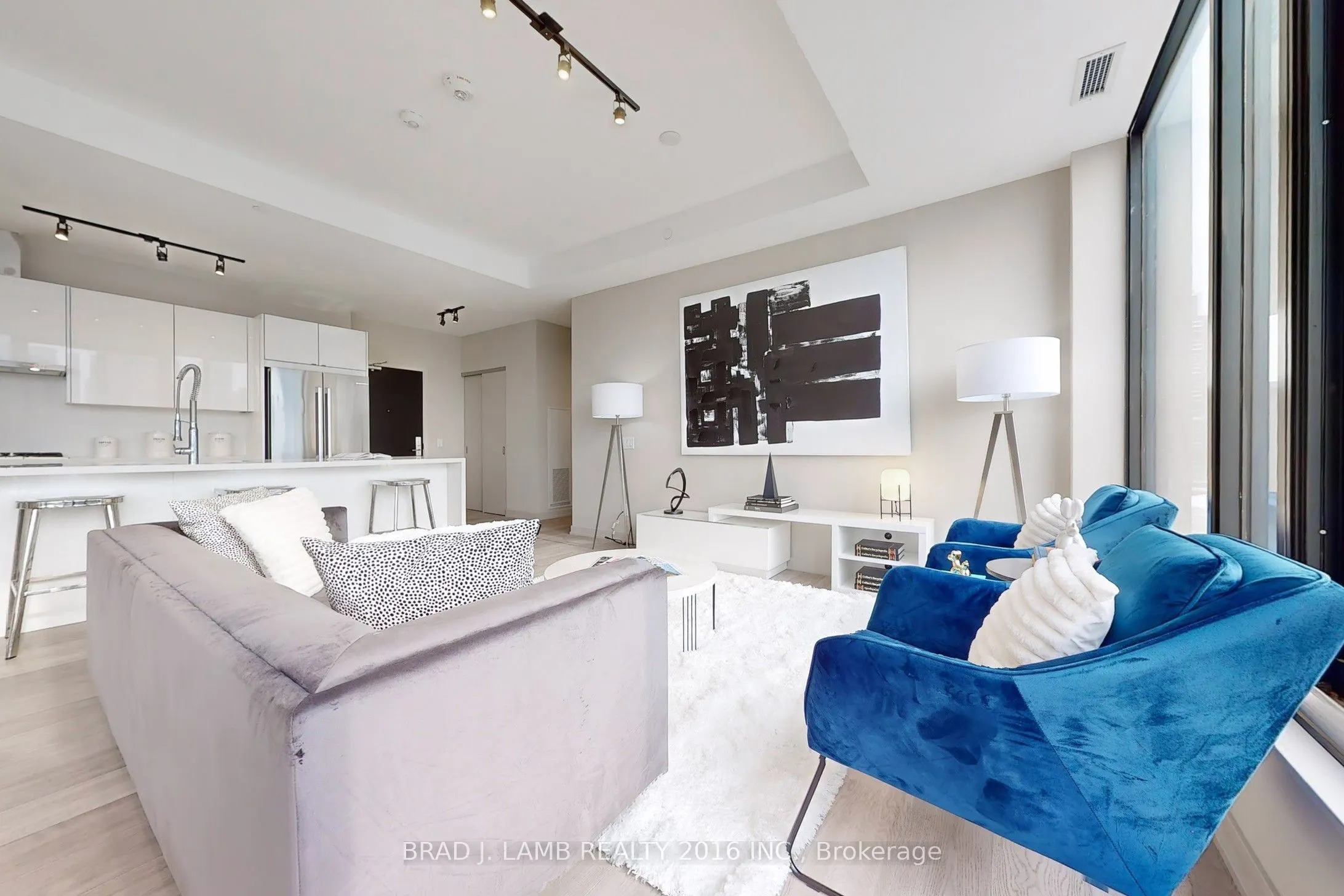 458 Richmond Street W, #1702