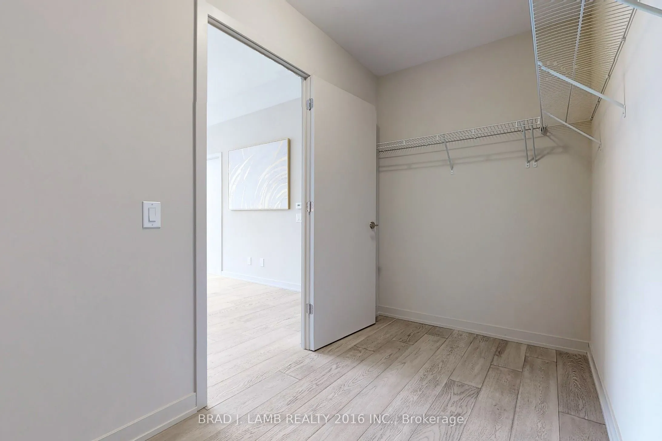 458 Richmond Street W, #1702