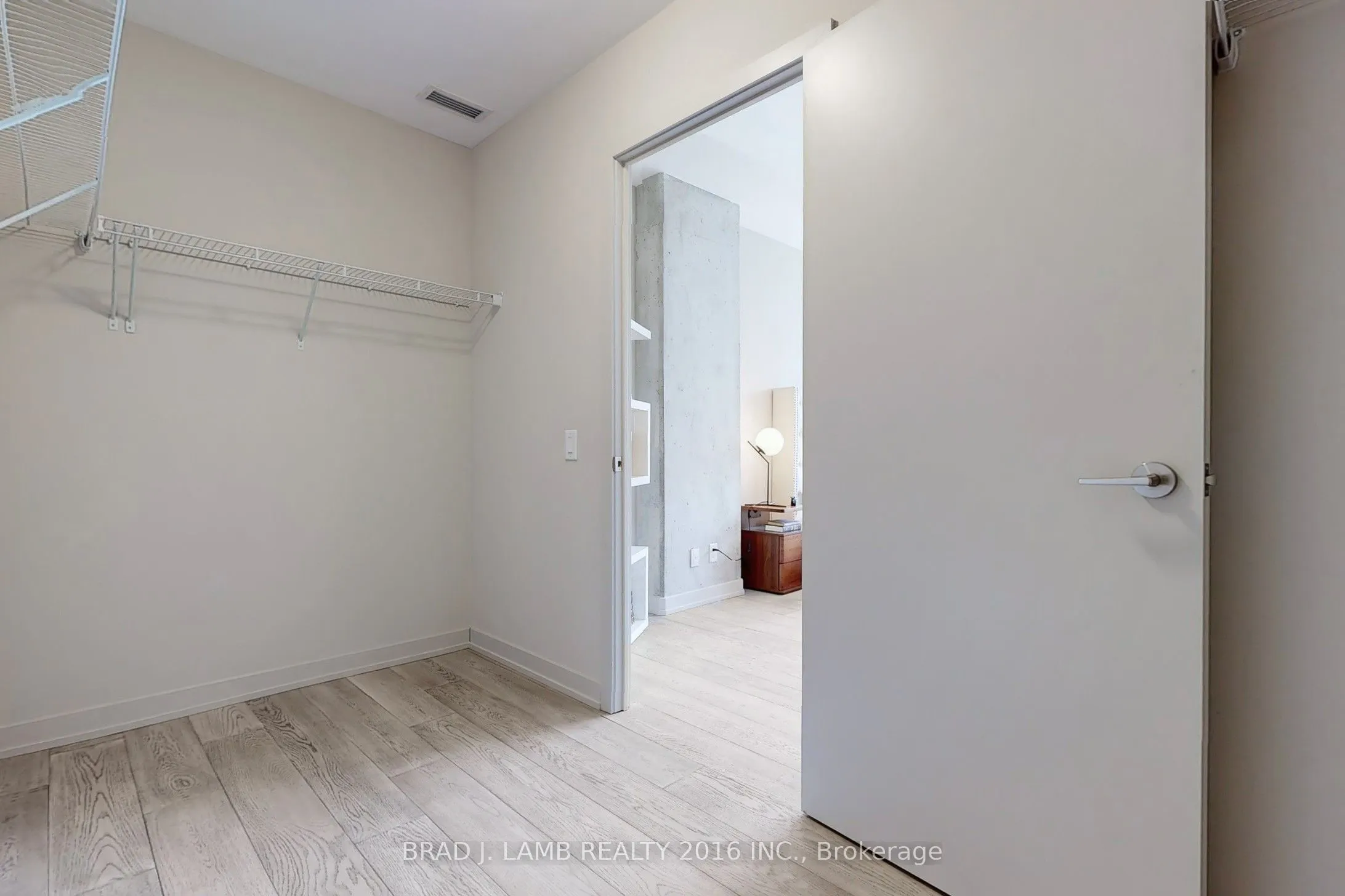 458 Richmond Street W, #1702