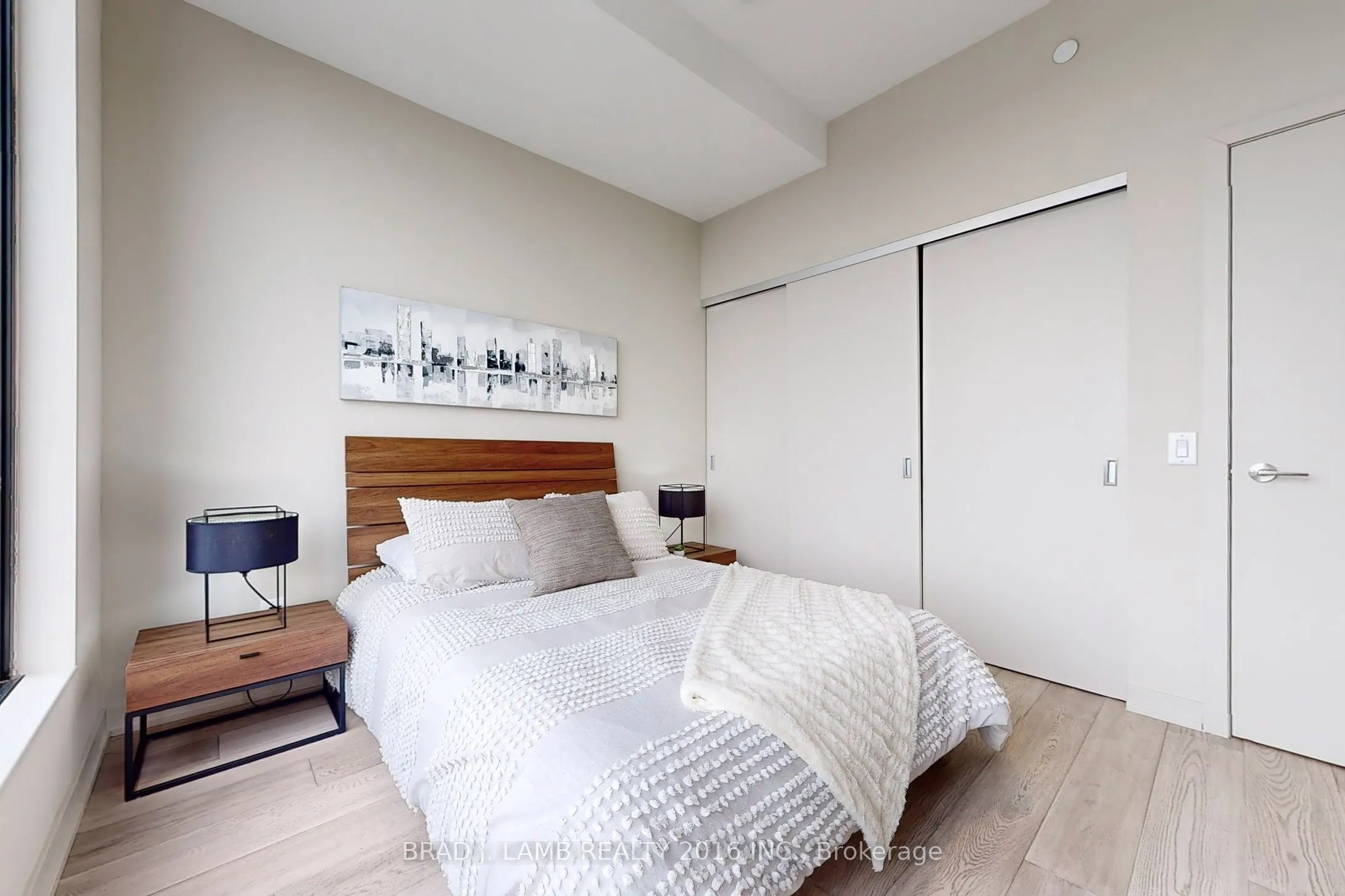458 Richmond Street W, #1702