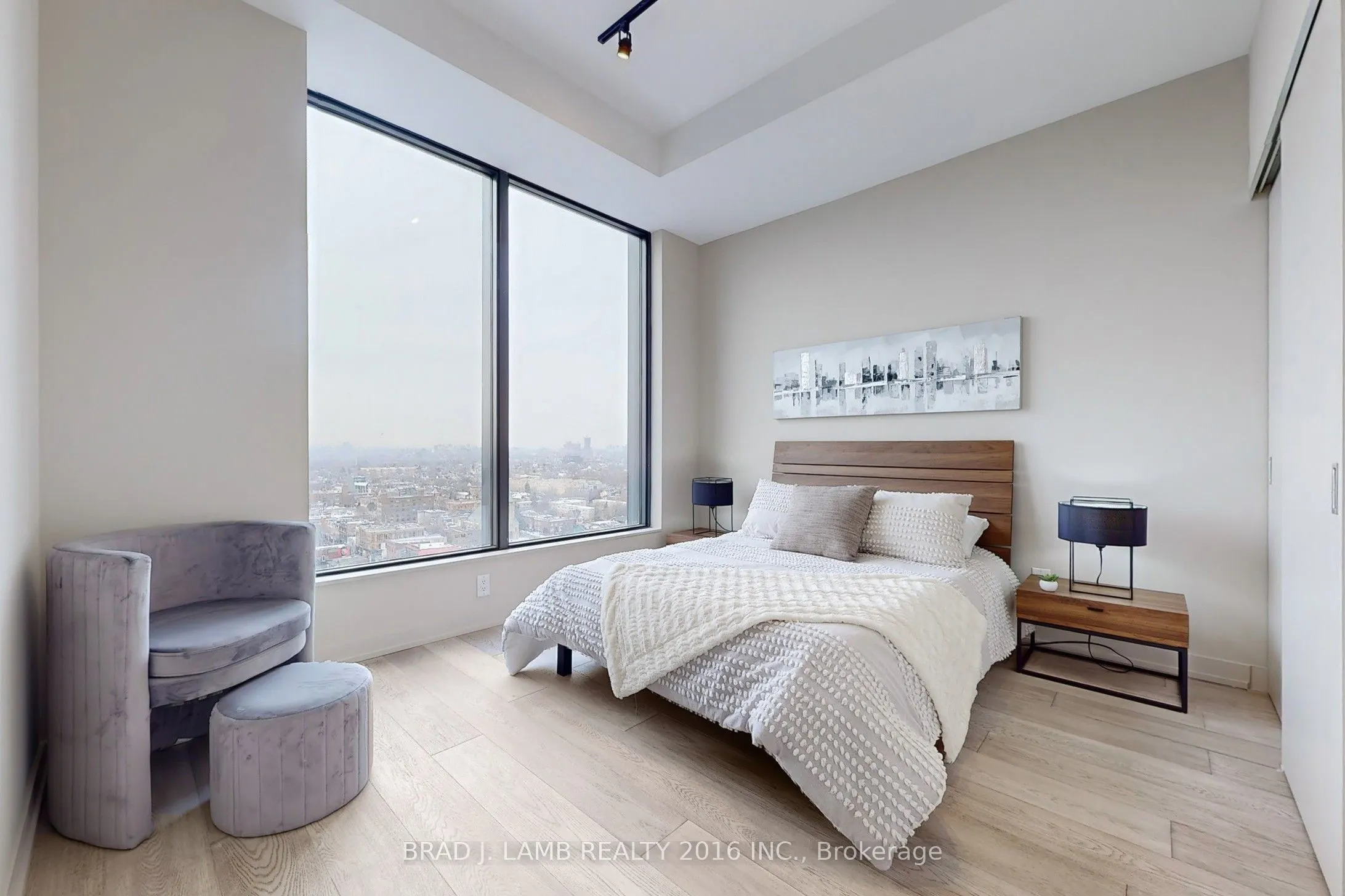 458 Richmond Street W, #1702