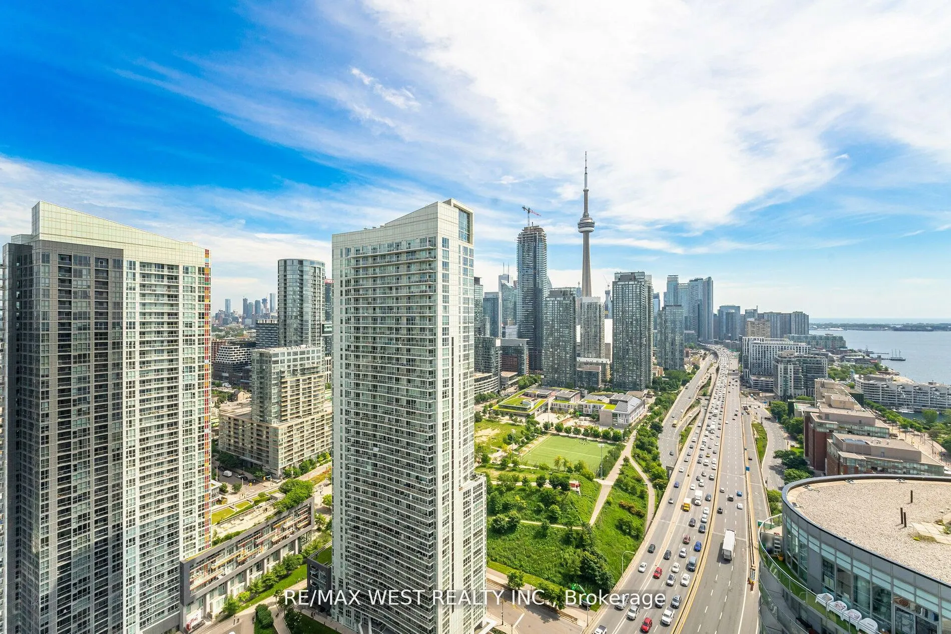 17 Bathurst Street, #3912