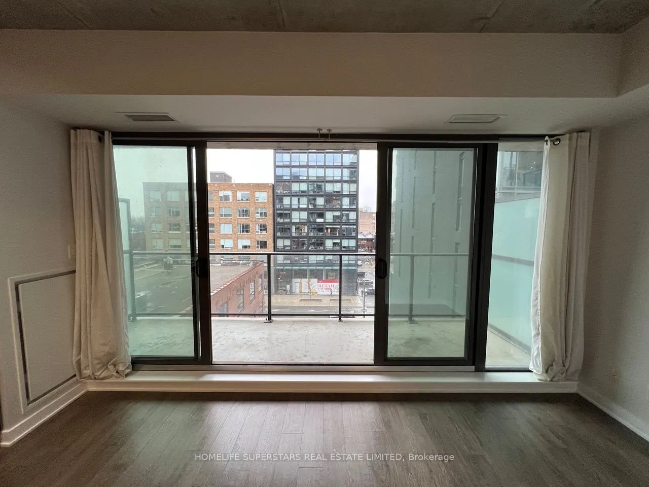 32 Camden Street, #608