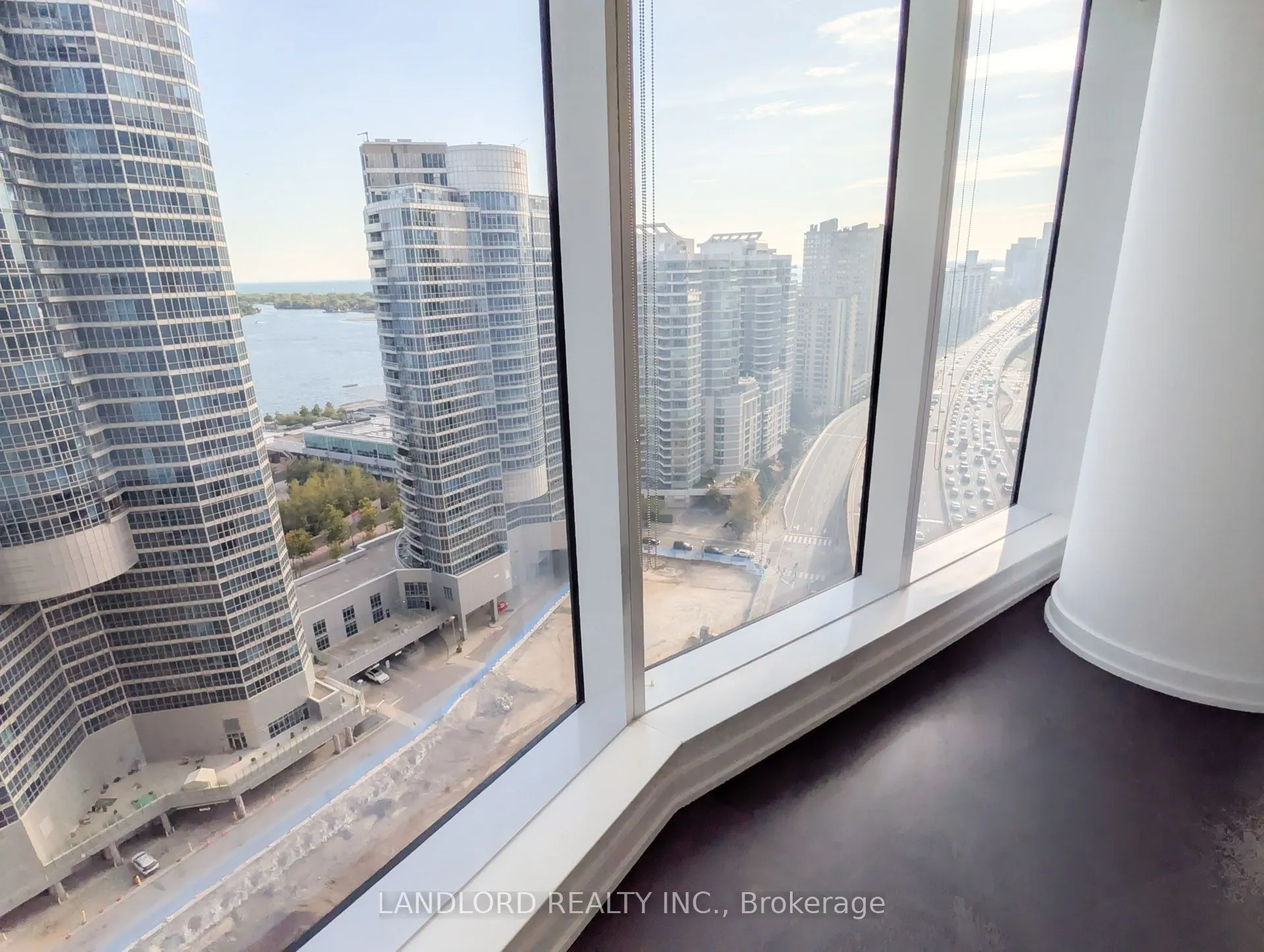 10 York Street, #2410