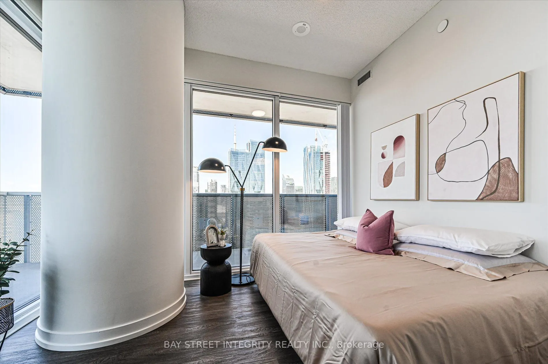 55 Cooper Street, #4011