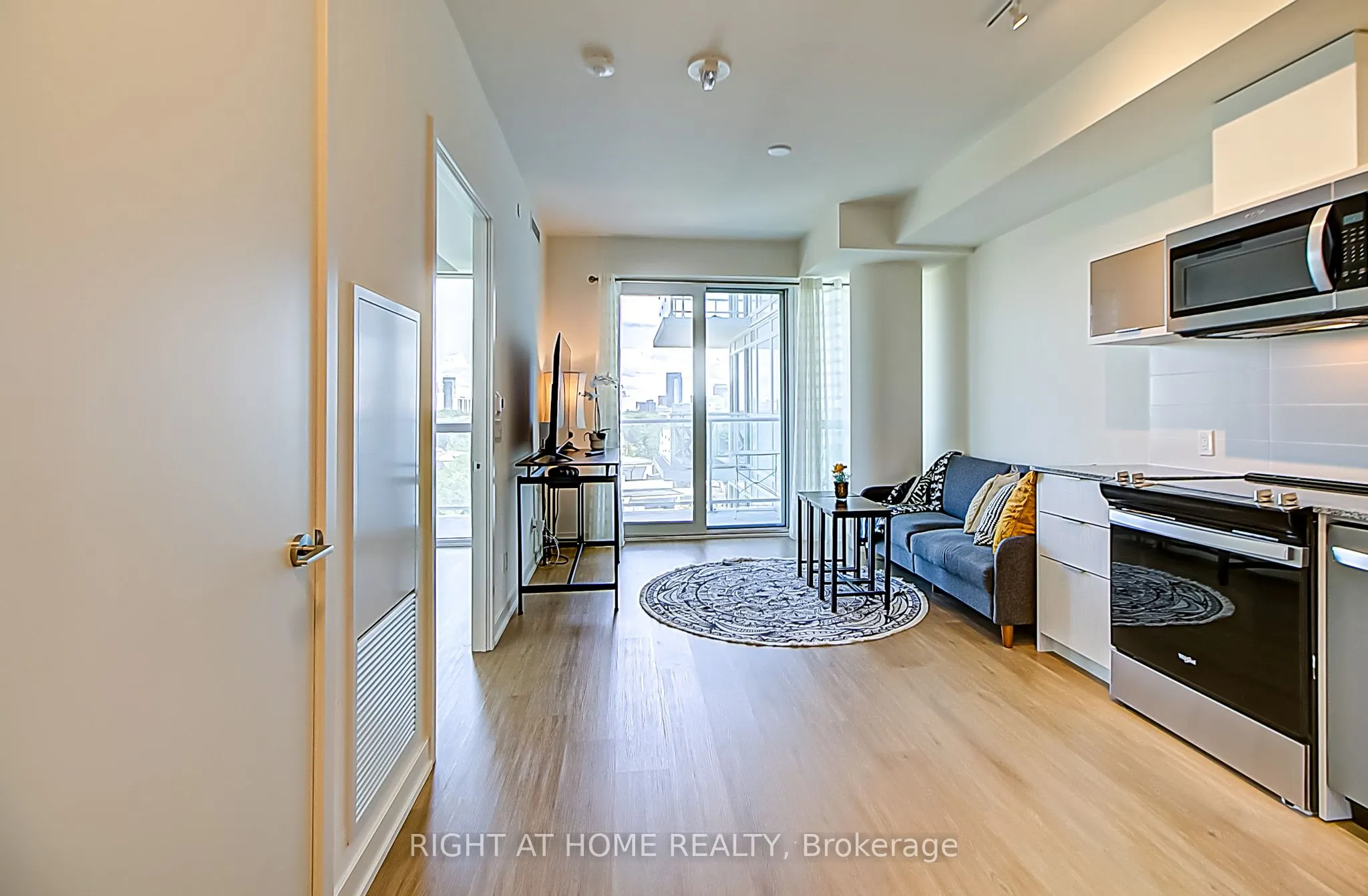 10 Deerlick Court, #1107