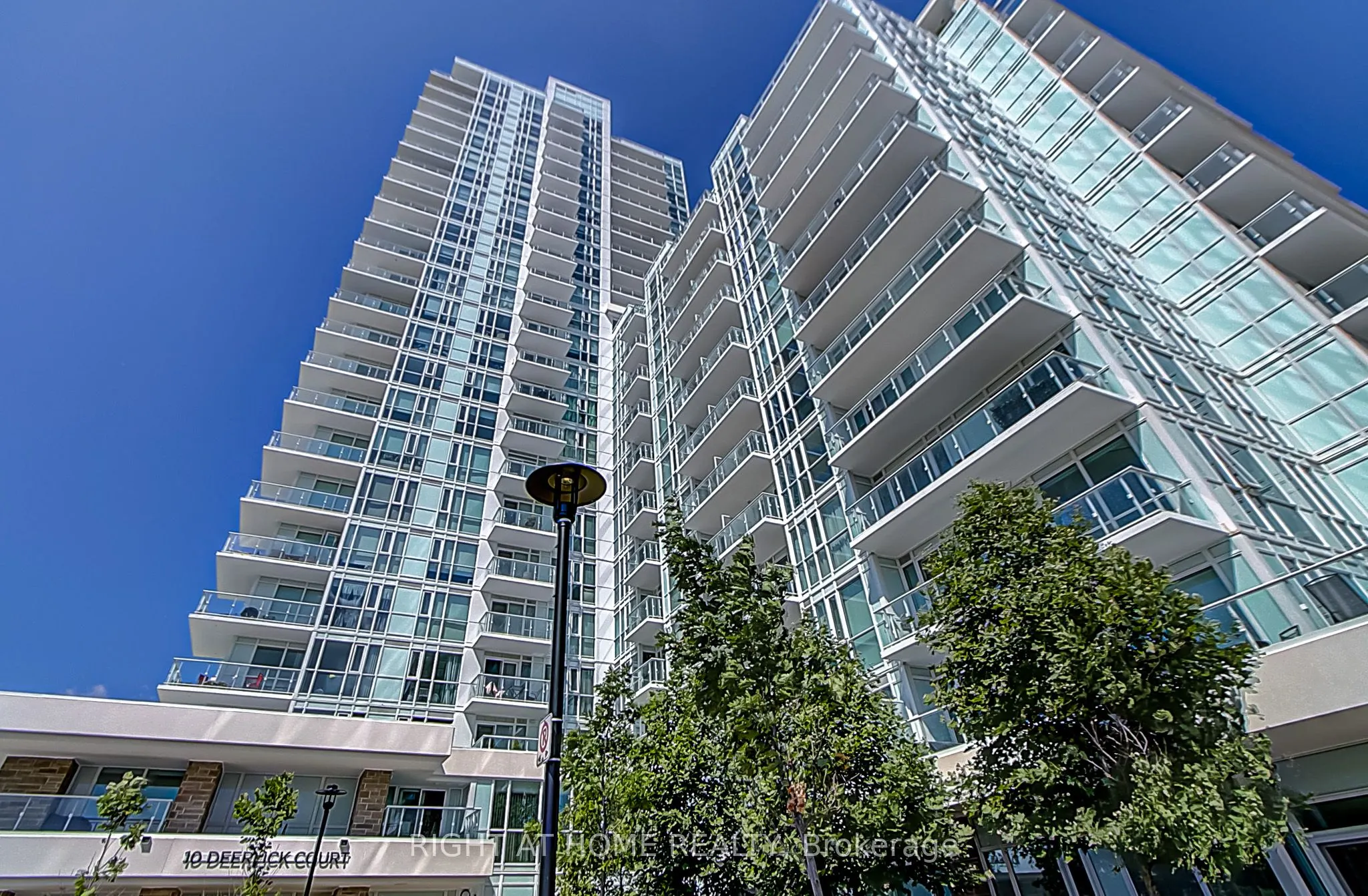 10 Deerlick Court, #1107