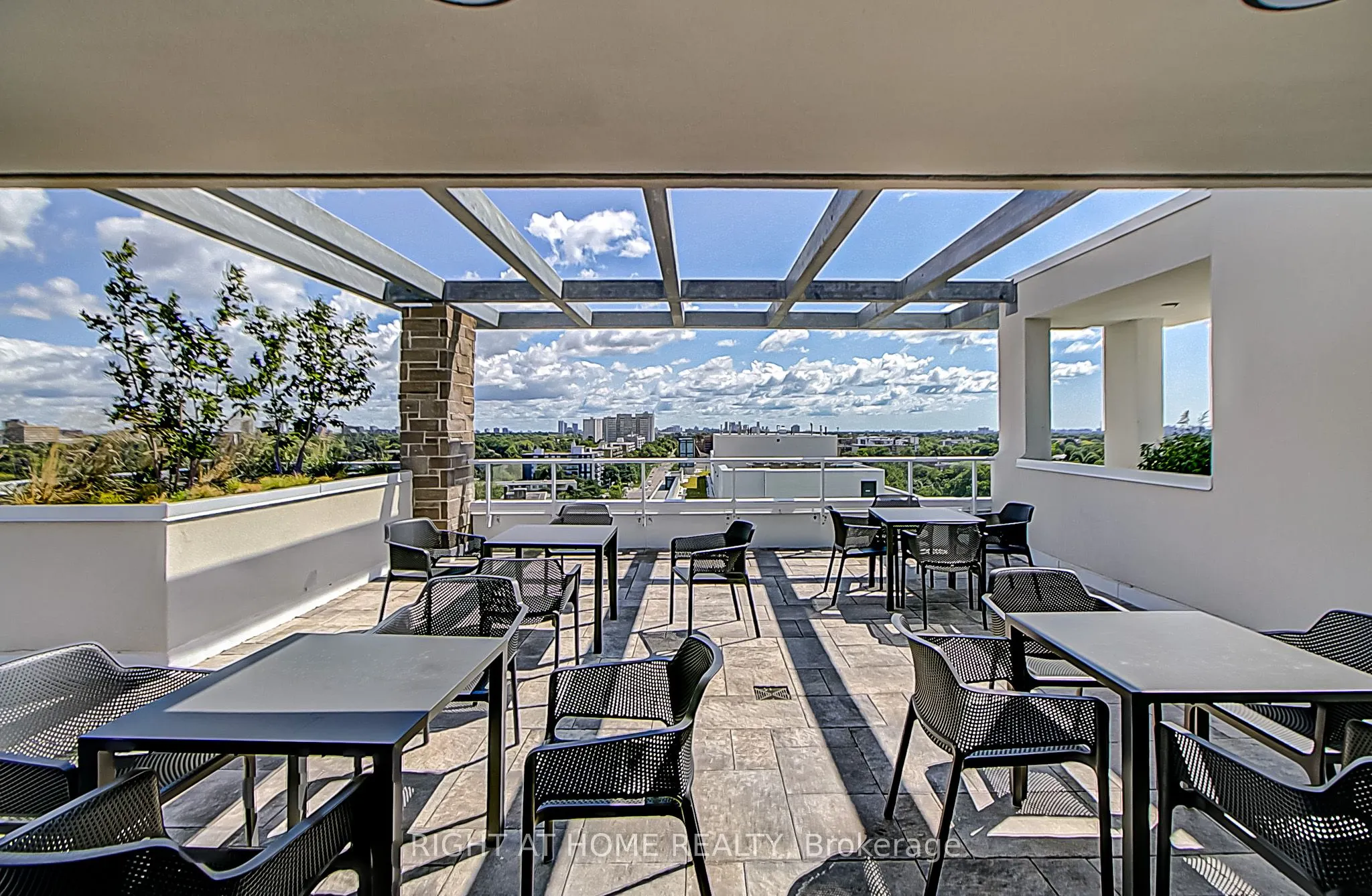 10 Deerlick Court, #1107