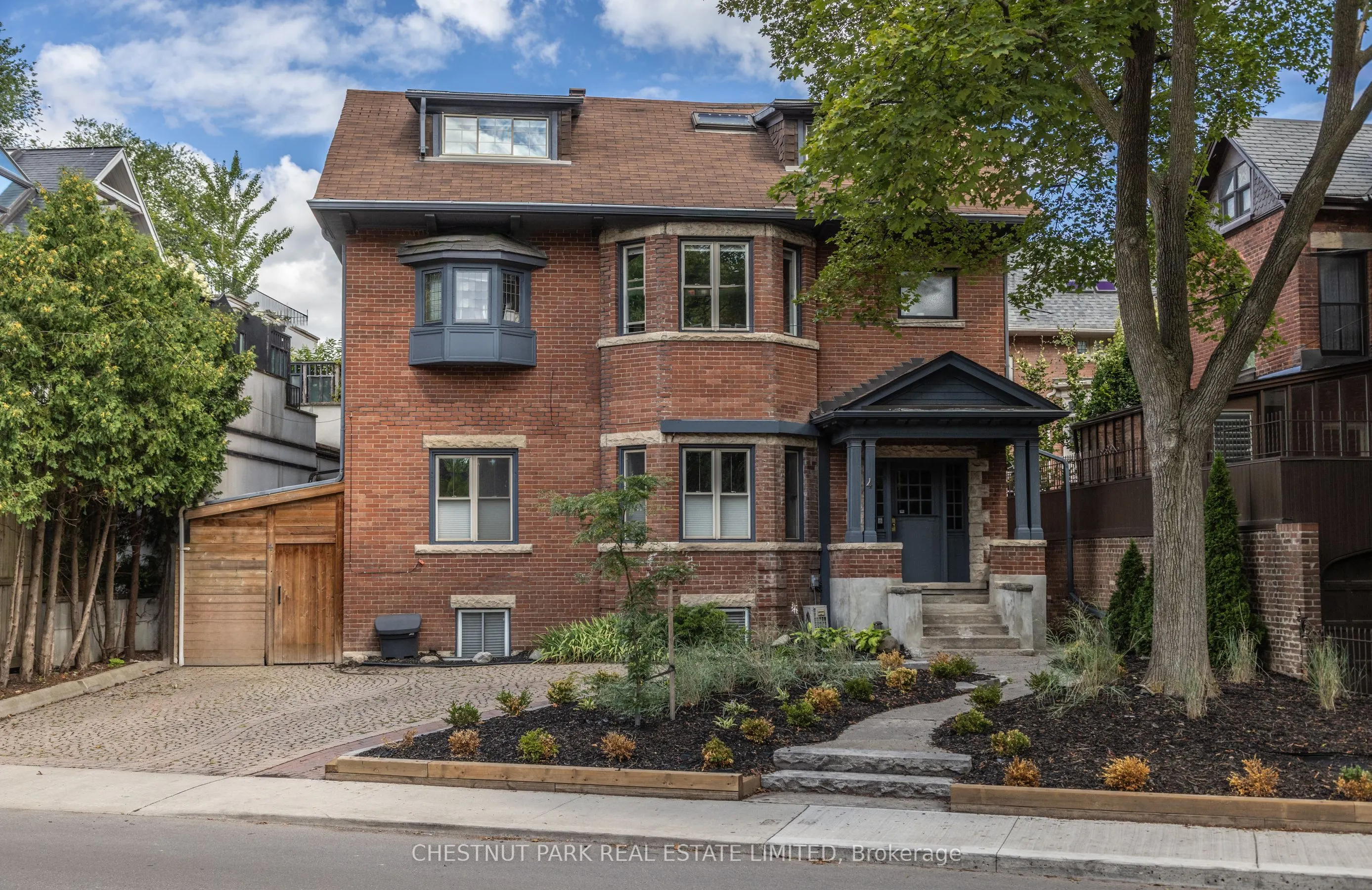 4 Maple Avenue