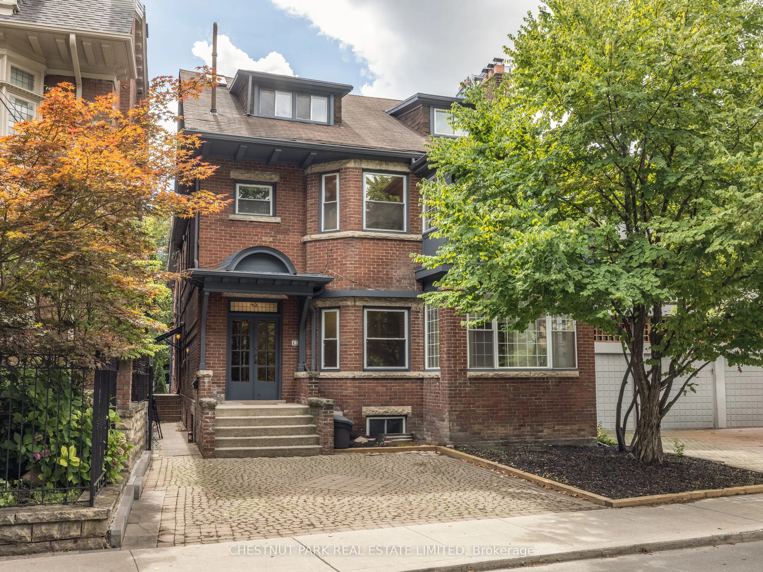 4 Maple Avenue