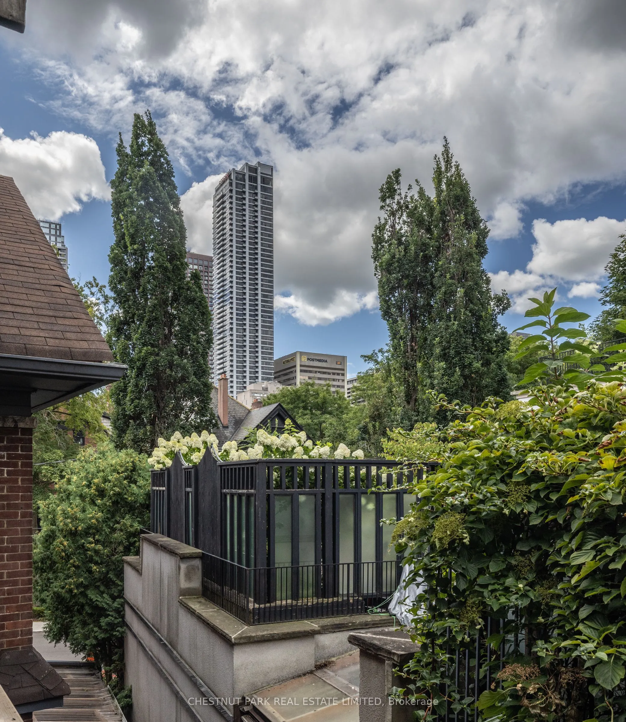 4 Maple Avenue
