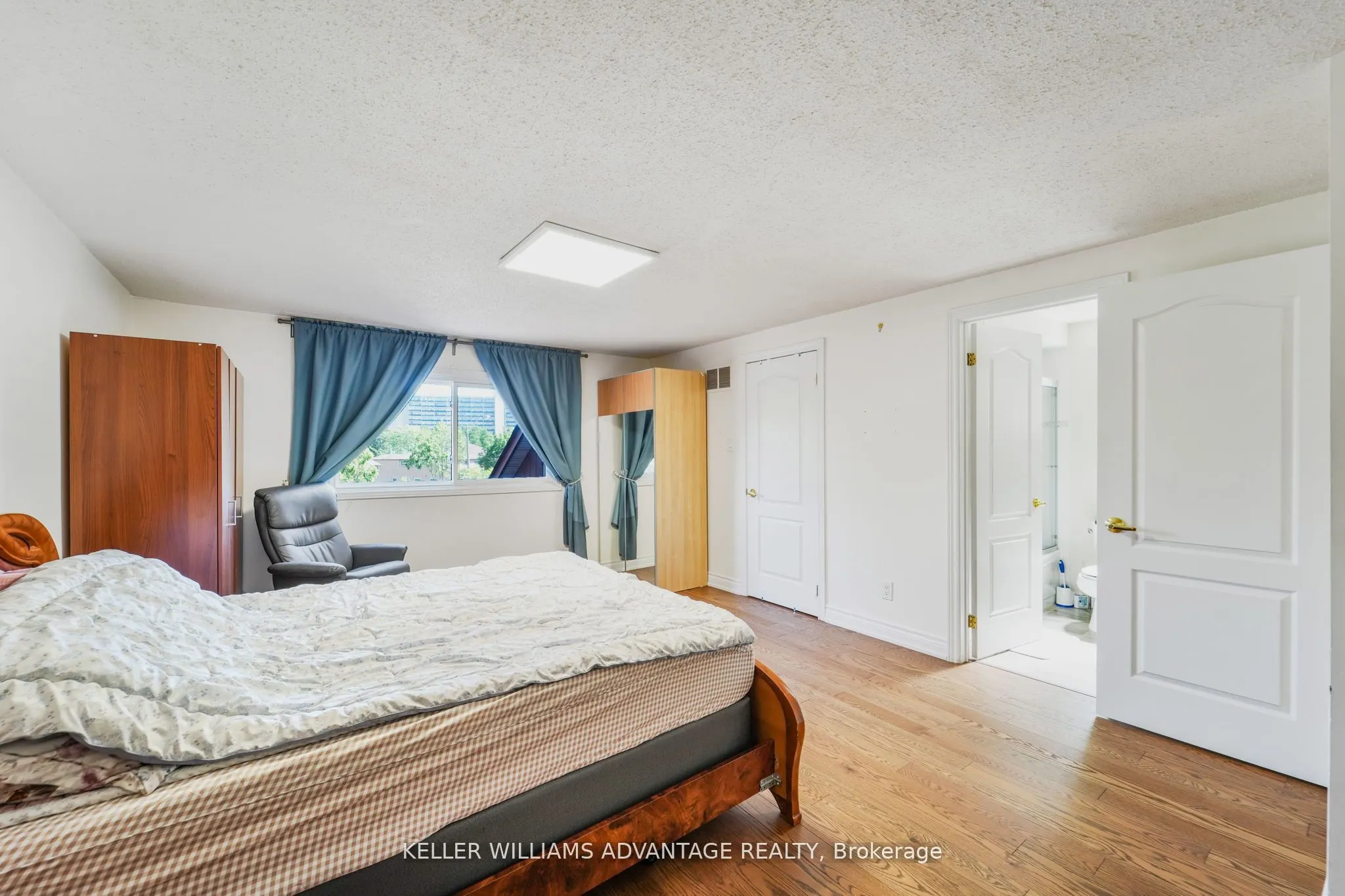 153 Dollery Court