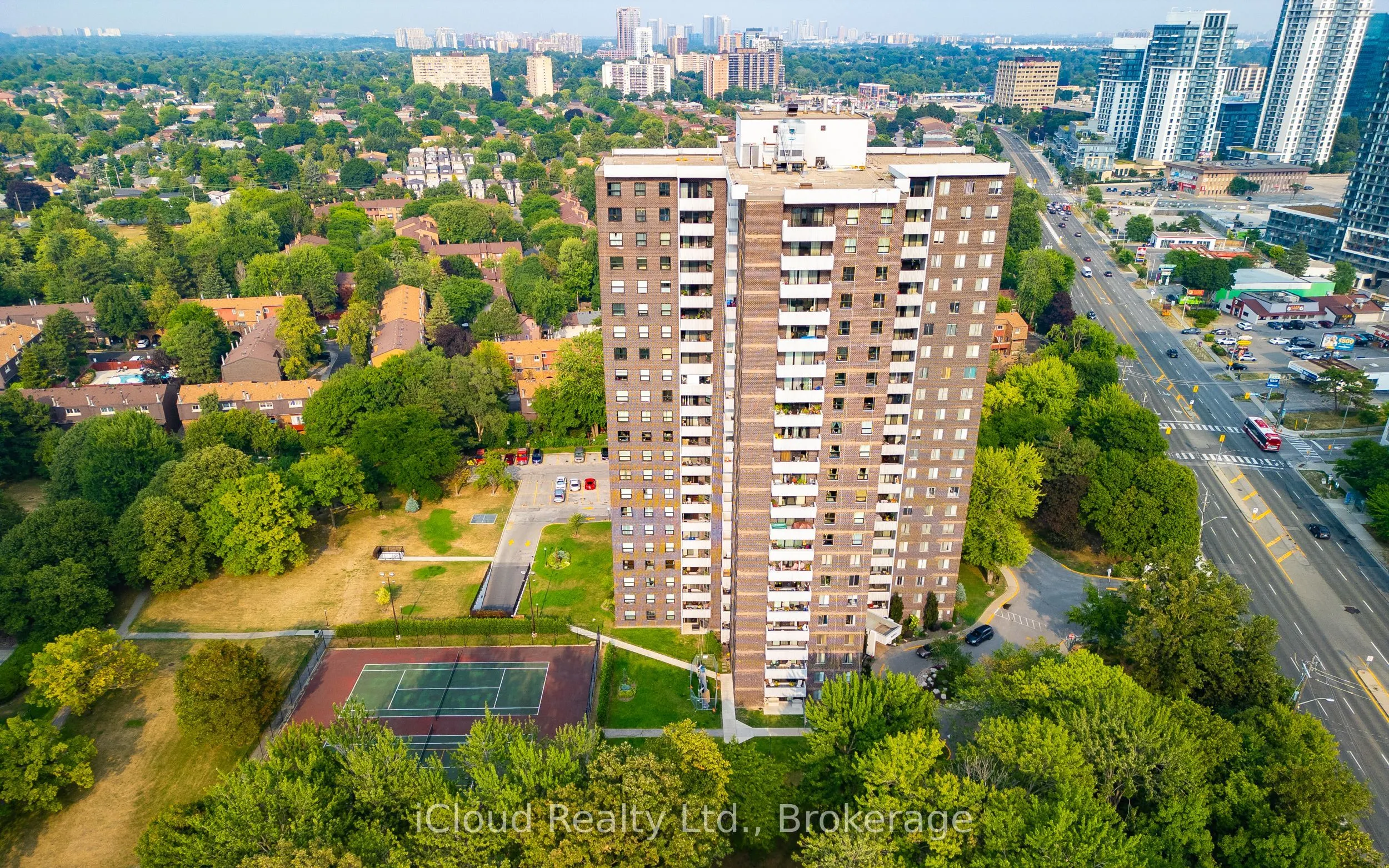 1900 Sheppard Avenue E, #504