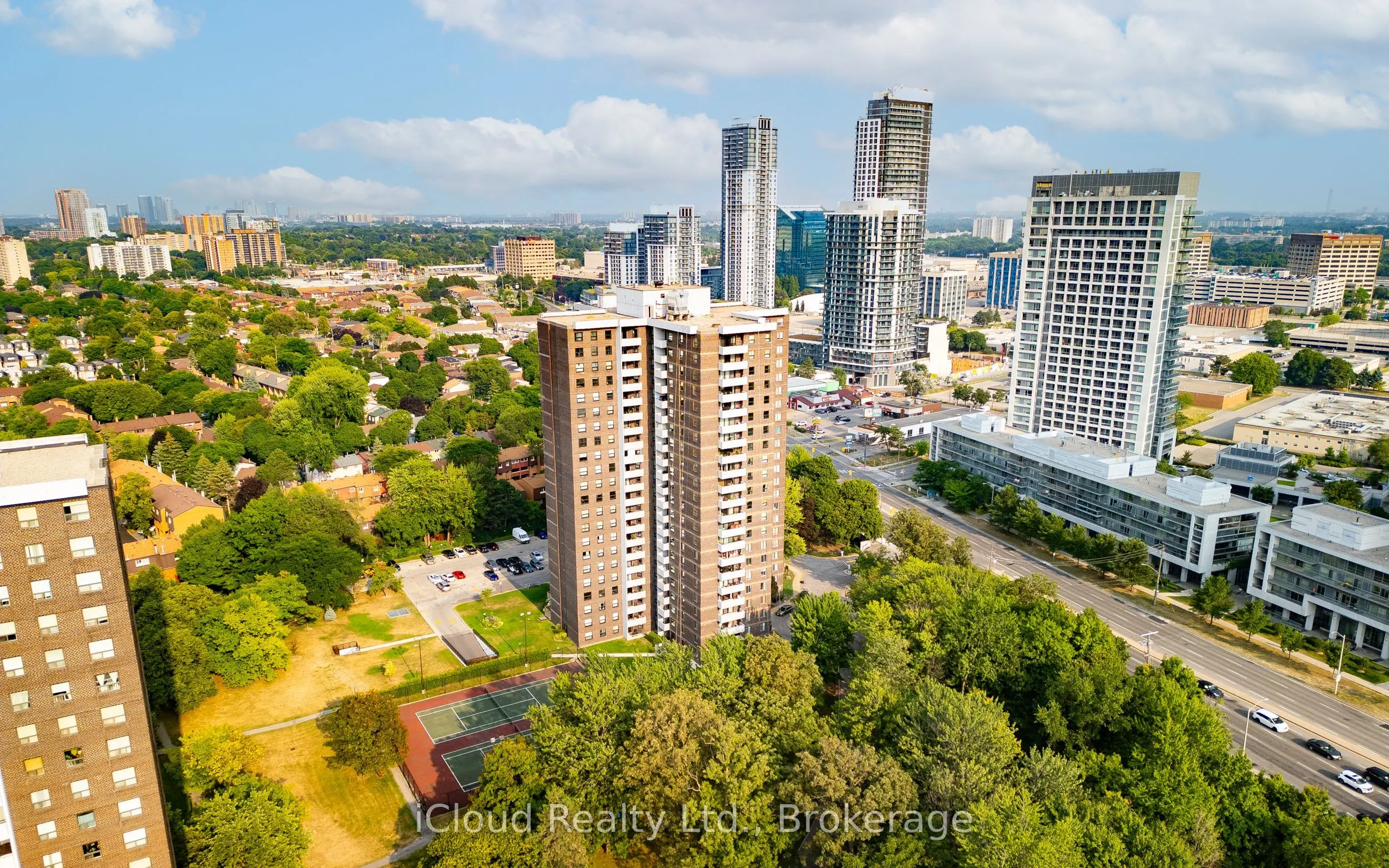 1900 Sheppard Avenue E, #504