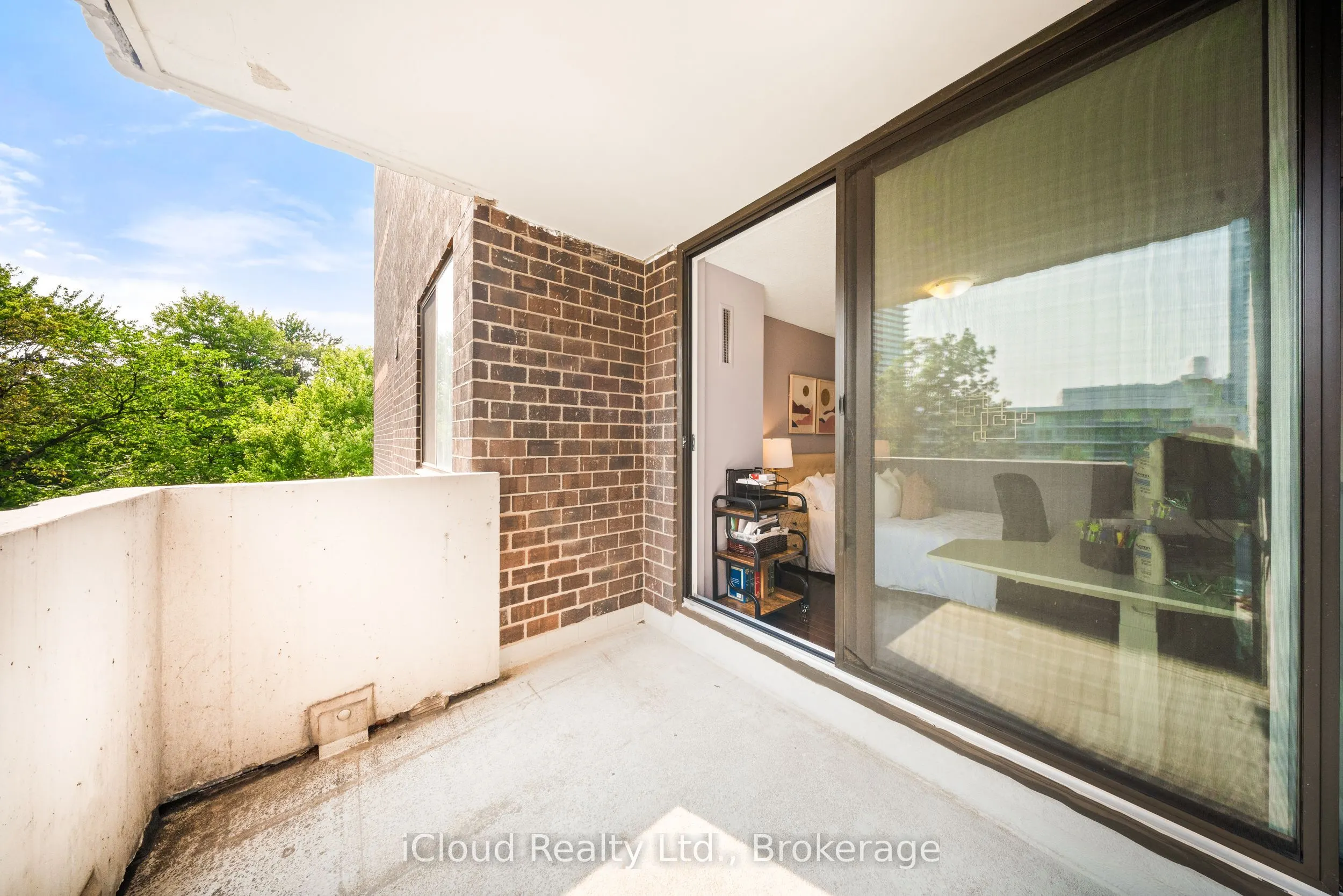 1900 Sheppard Avenue E, #504