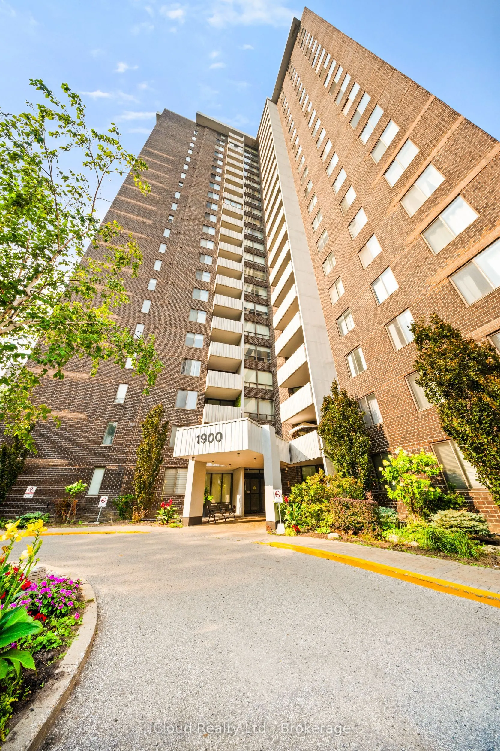 1900 Sheppard Avenue E, #504