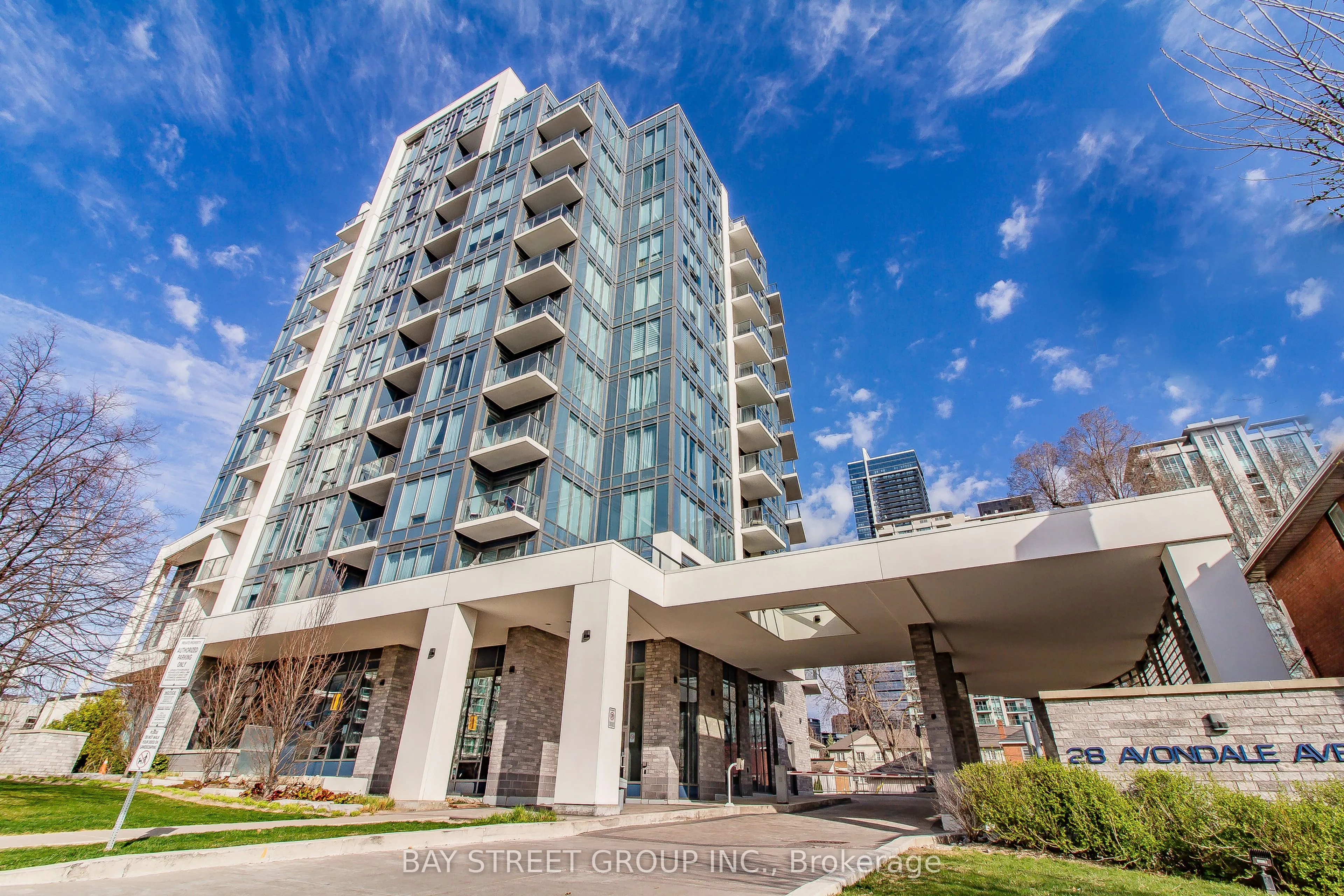 28 Avondale Avenue, #702 (2nd Bedroom)