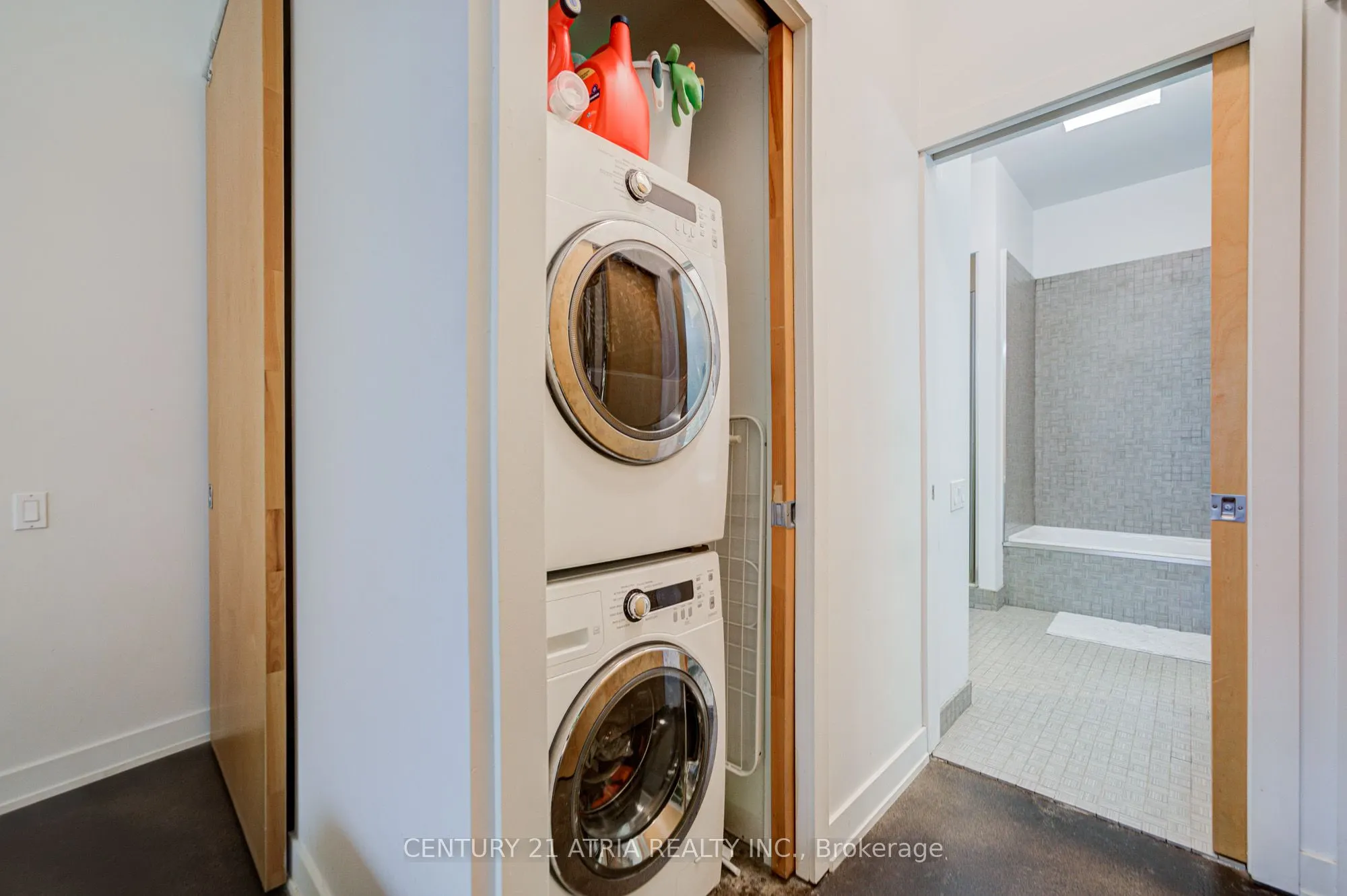 155 Dalhousie Street W, #508