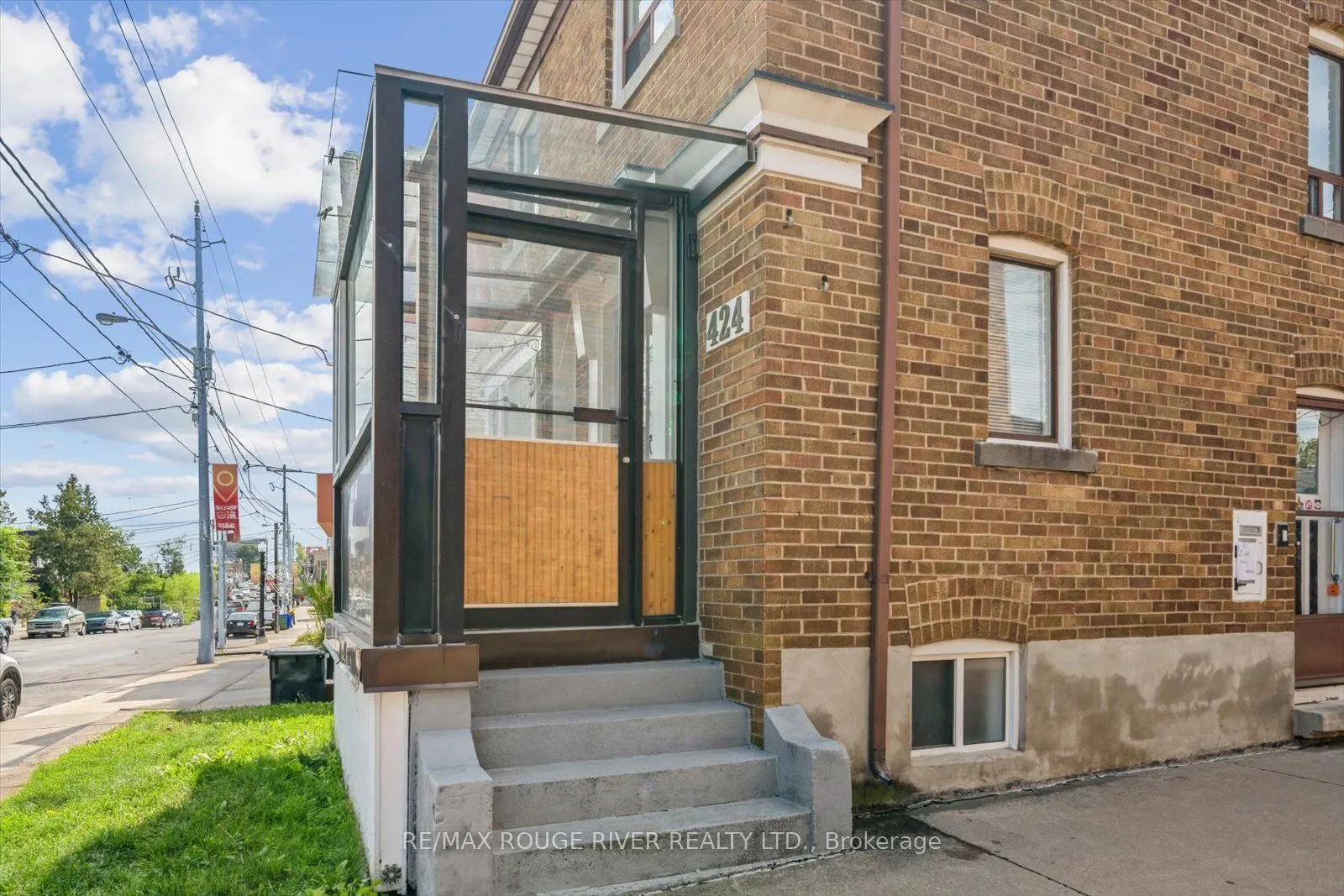 424 Oakwood Avenue