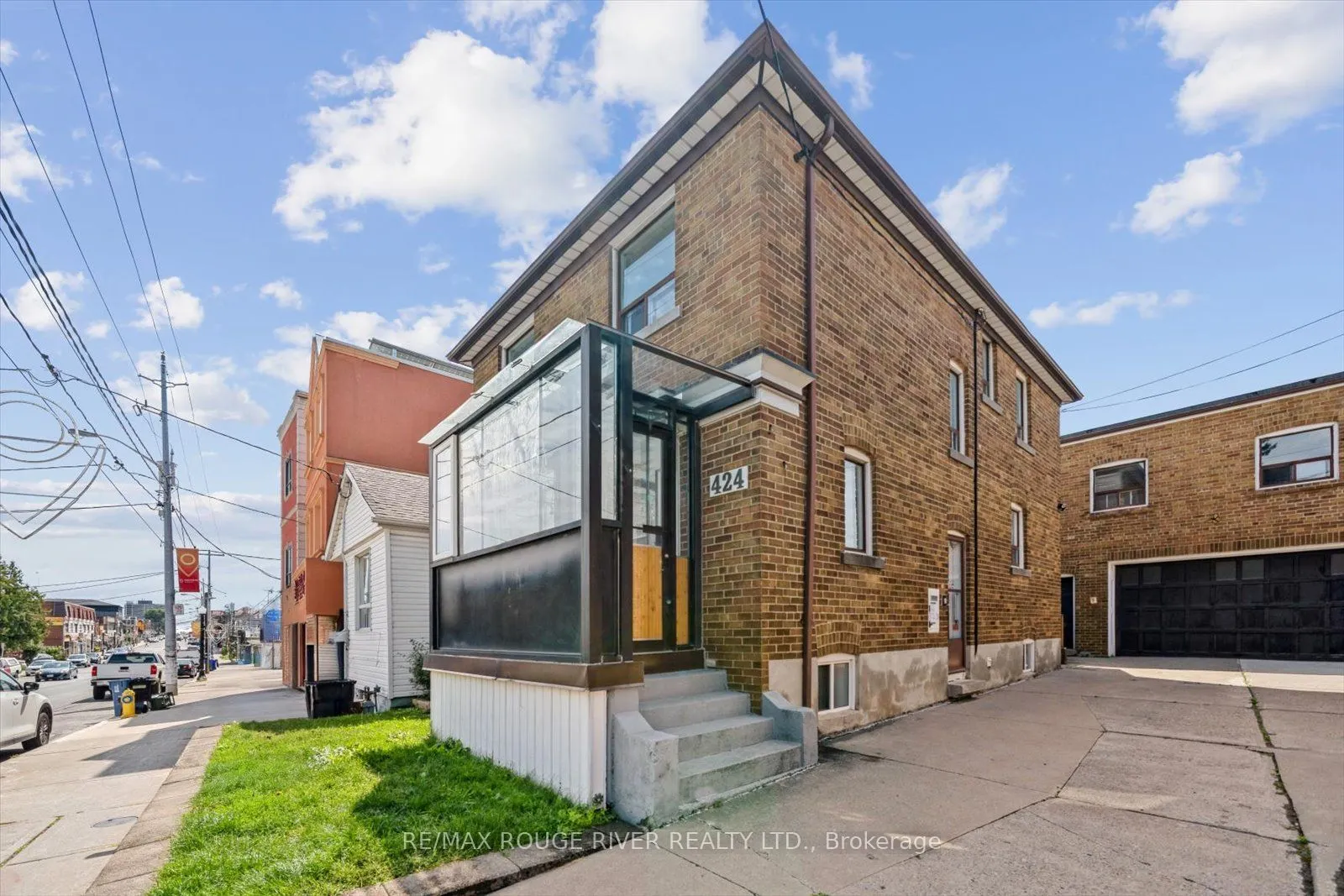 424 Oakwood Avenue
