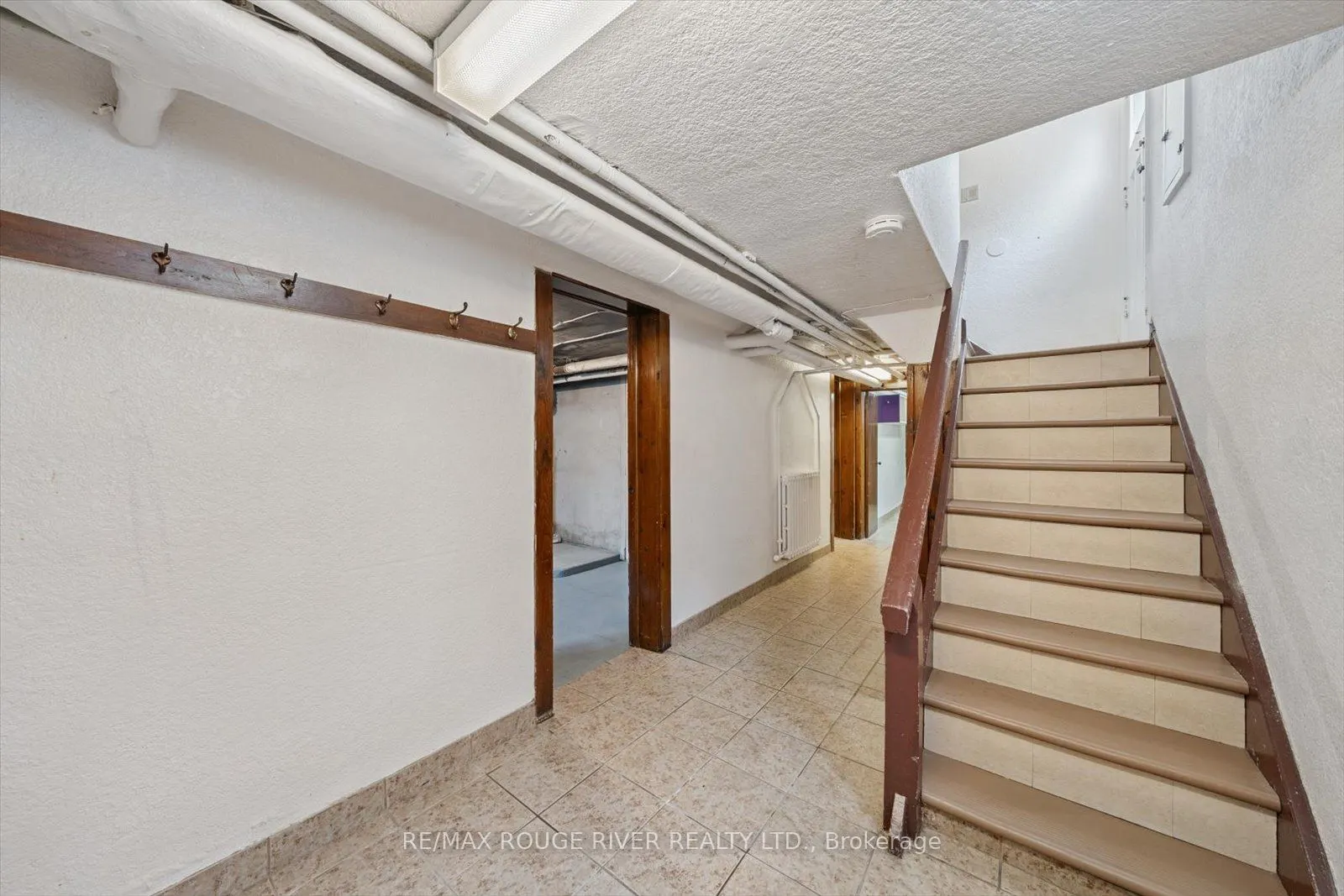 424 Oakwood Avenue