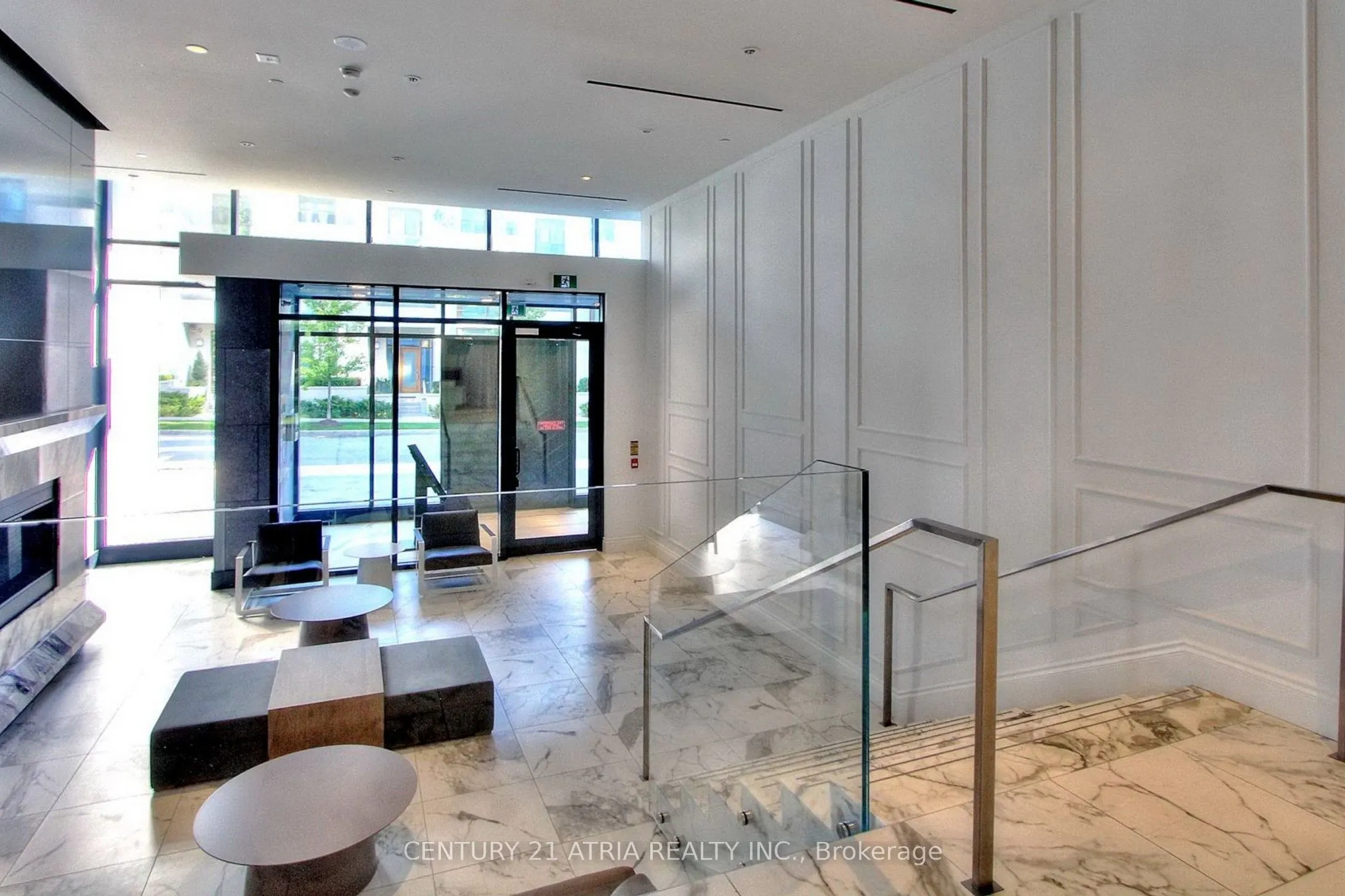 128 Pears Avenue, #305
