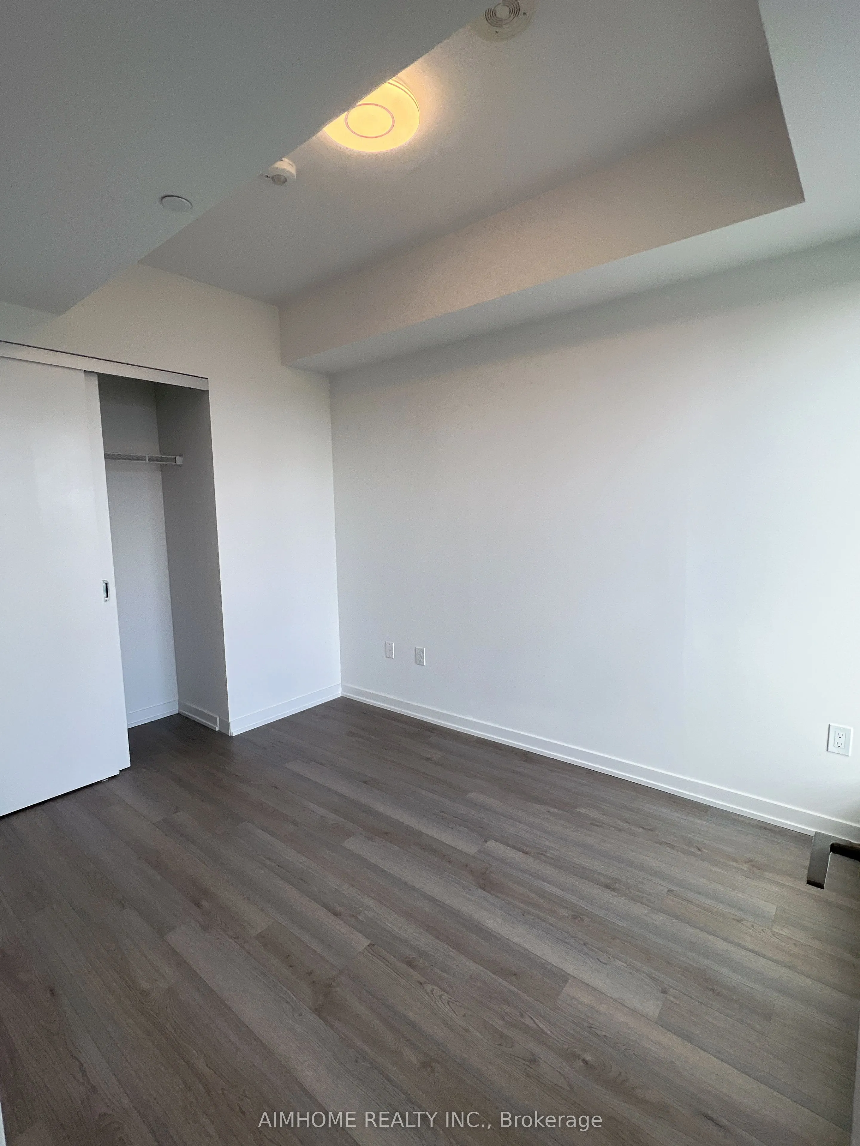 48 Power Street, #1604