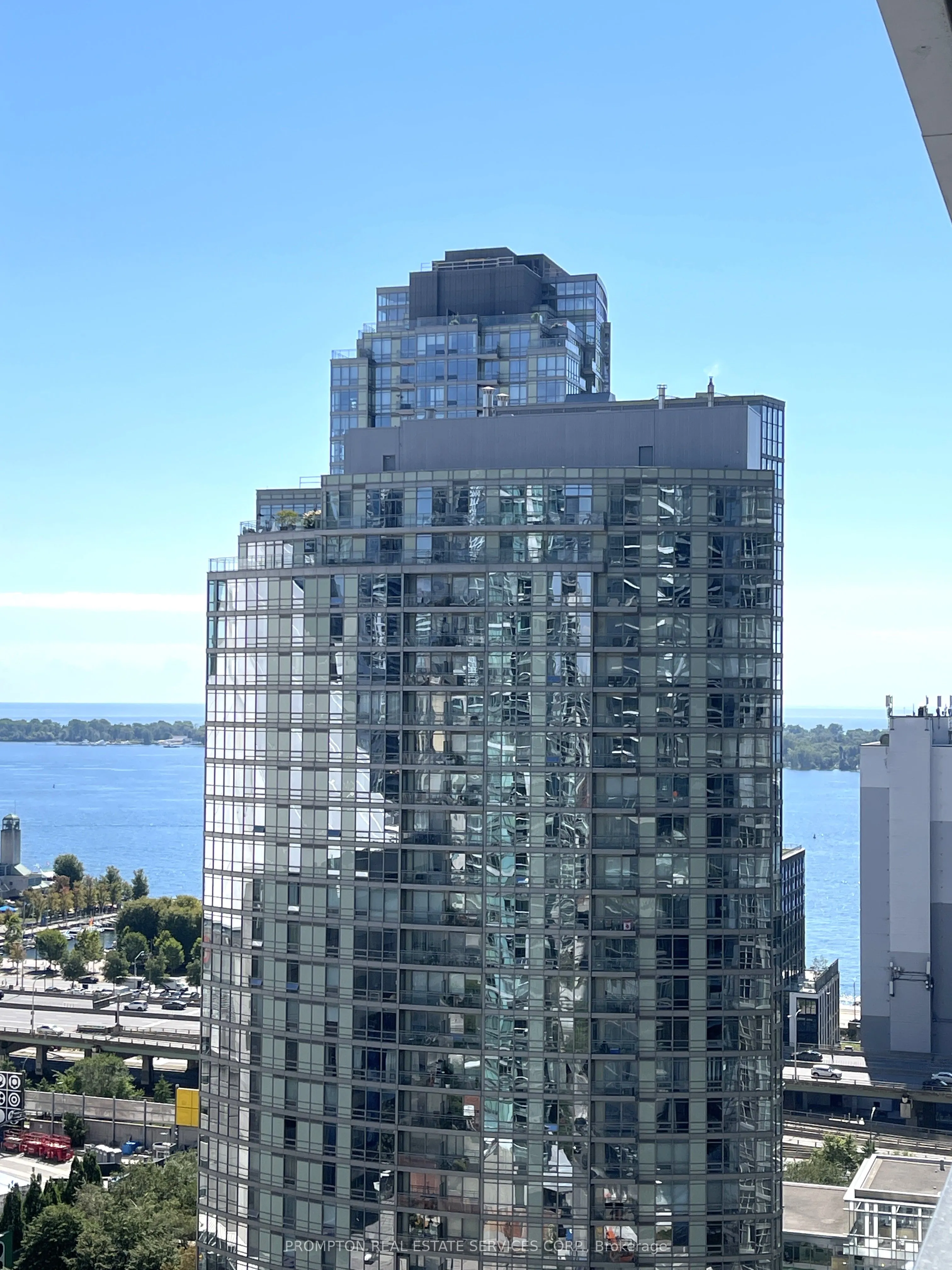 1 CONCORD CITYPLACE Way, #2103
