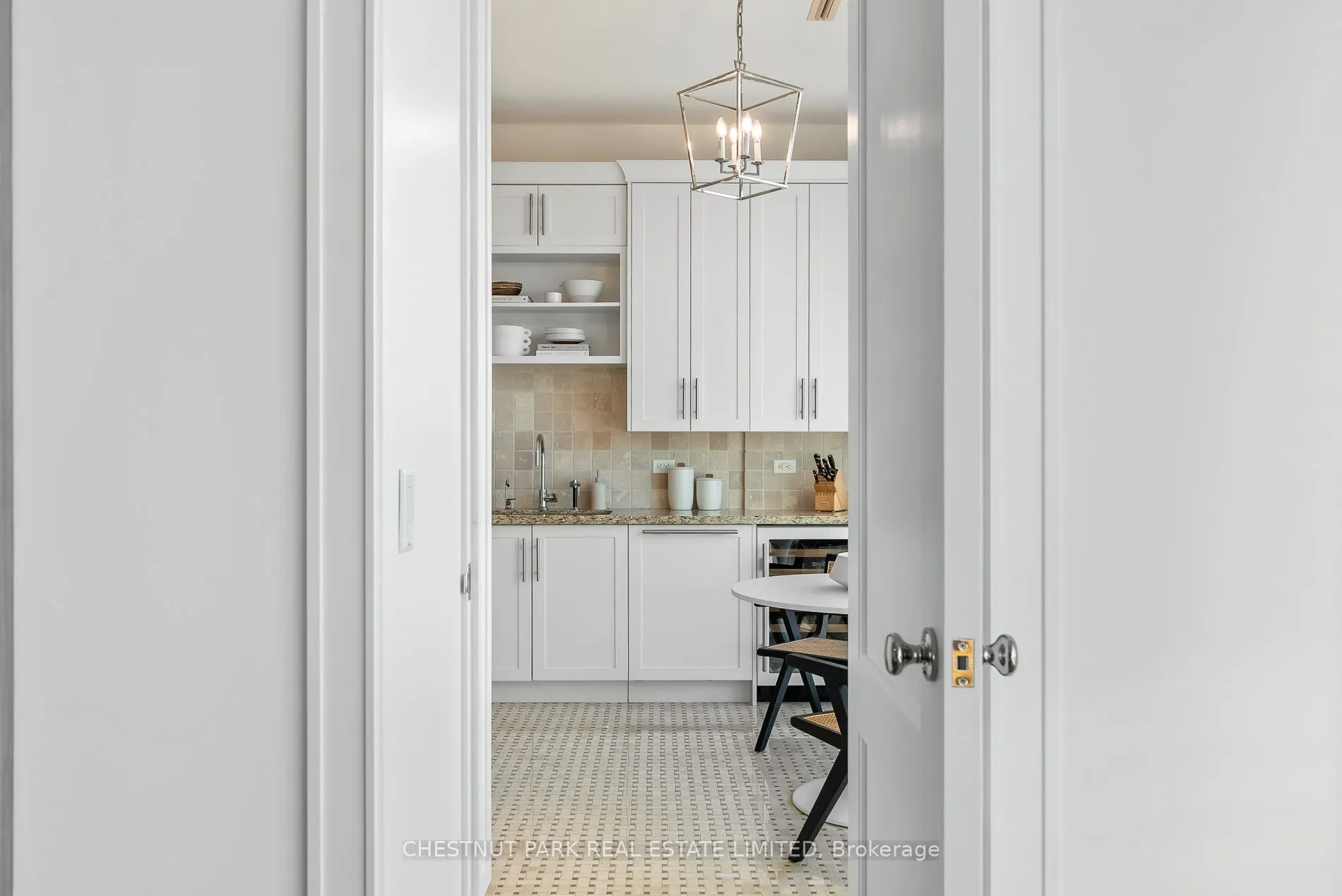 183 Wellington Street W, #3602