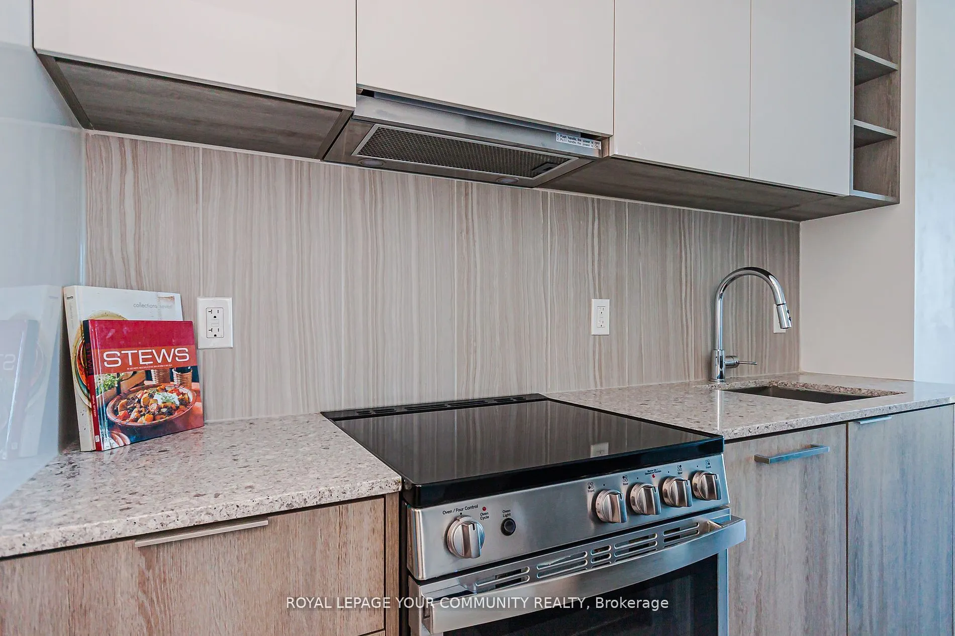 31 Tippett Road, #1217
